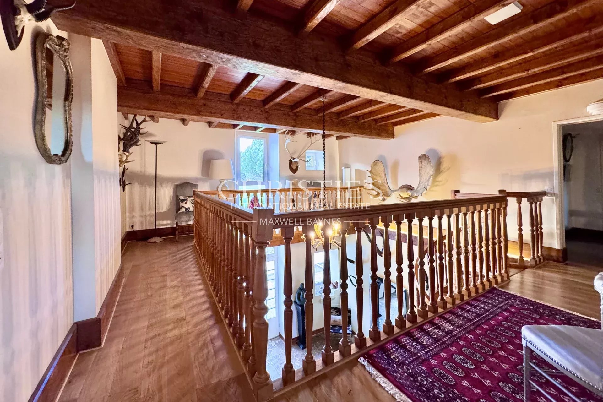 5 Bedroom Villa/Townhouse's Image 16