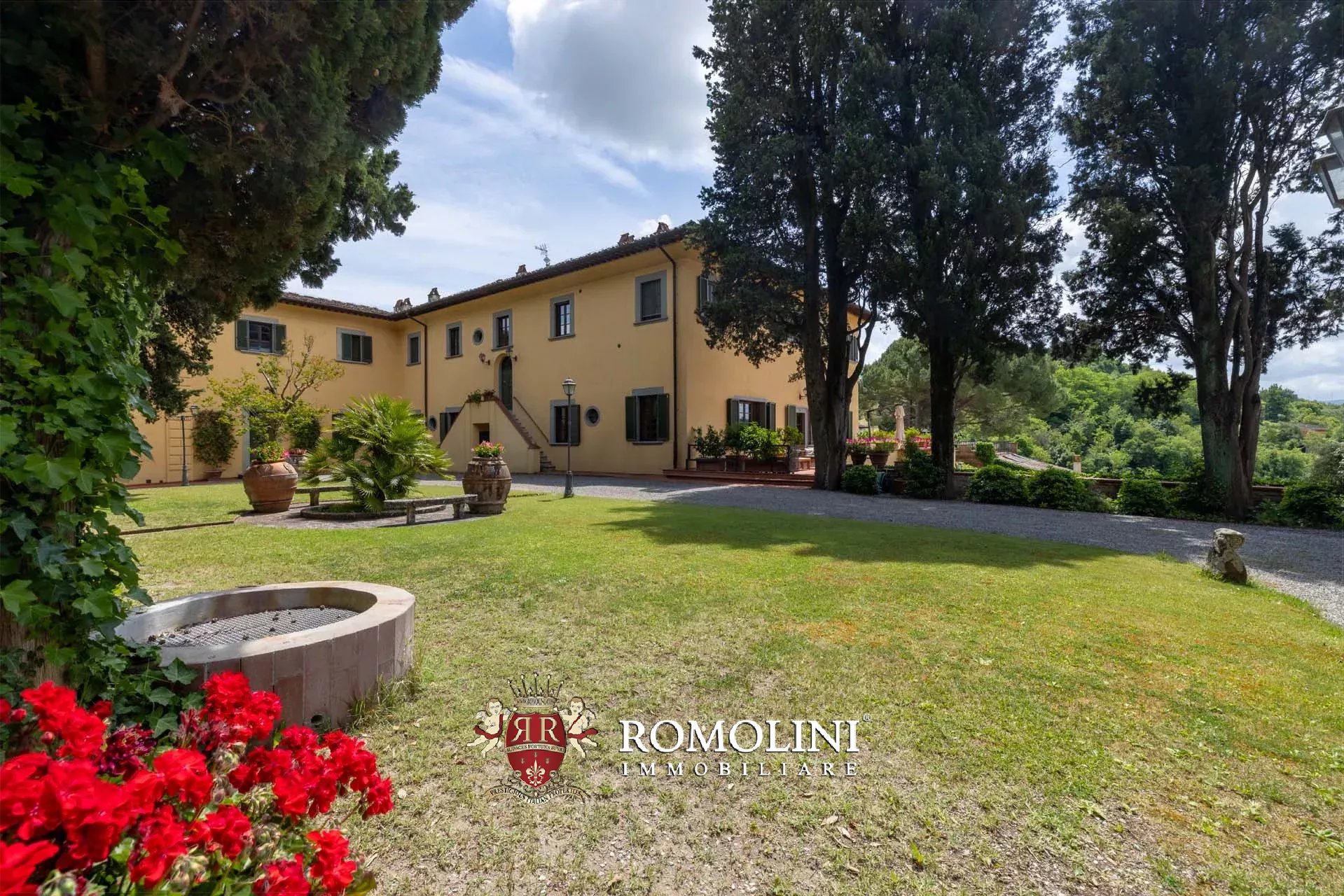37 Bedroom Villa/Townhouse's Image 28