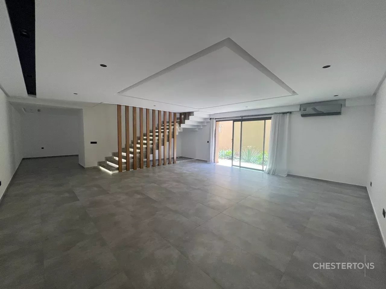 Image of Villa - 5 Bedrooms for Sale in Marrakech-Ménara-Marrakech-Morocco, Image 18