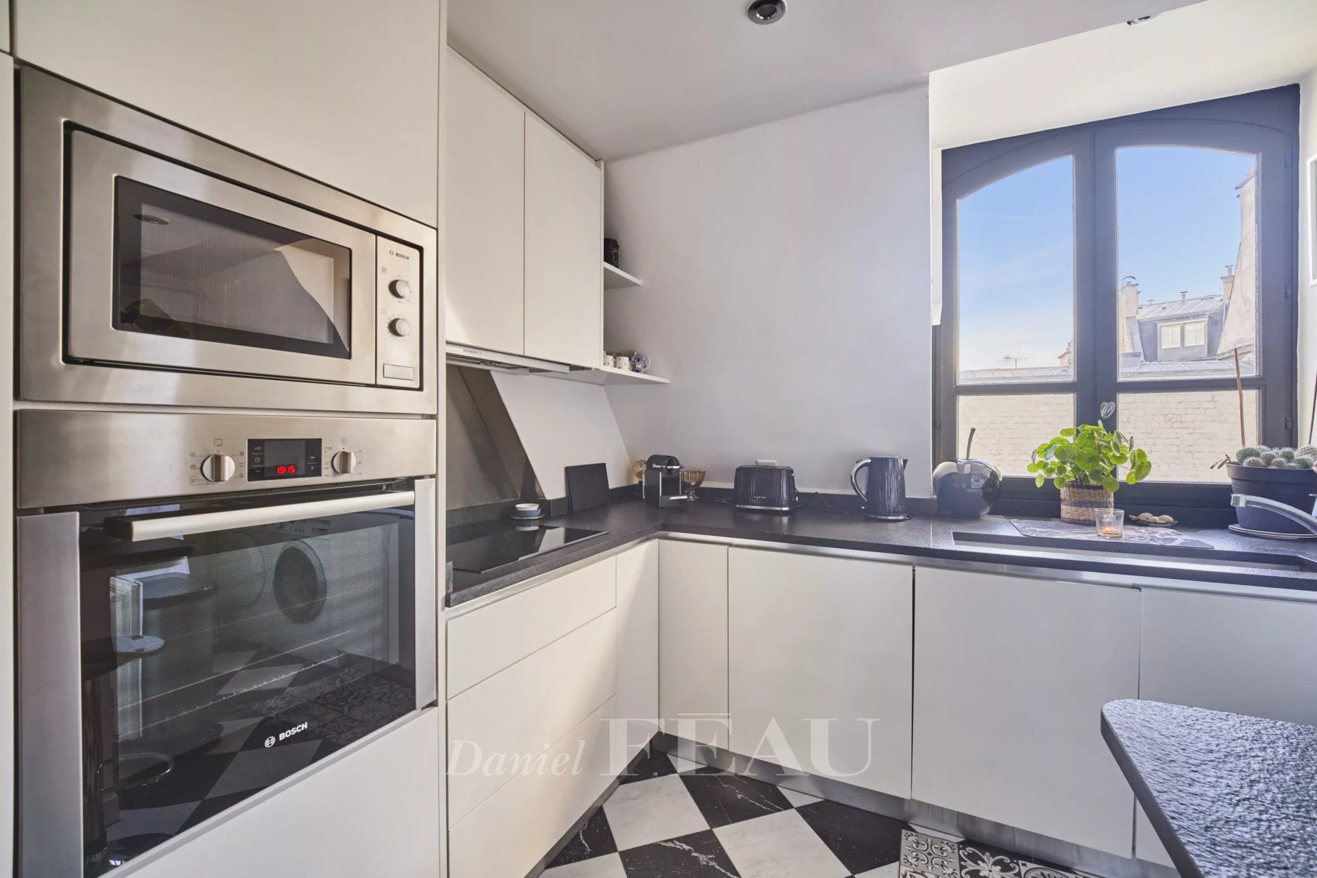 2 Bedroom Apartment/Flat's Image 3