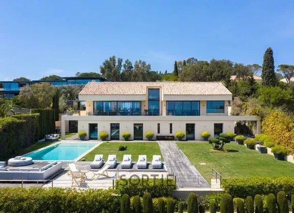 Agence immobilière de Sortie Realty