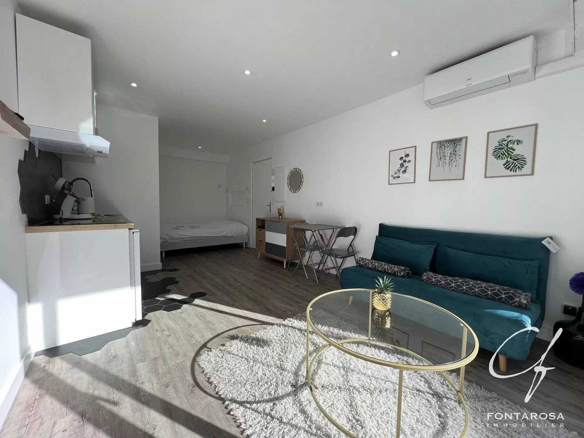 Agence immobilière de 