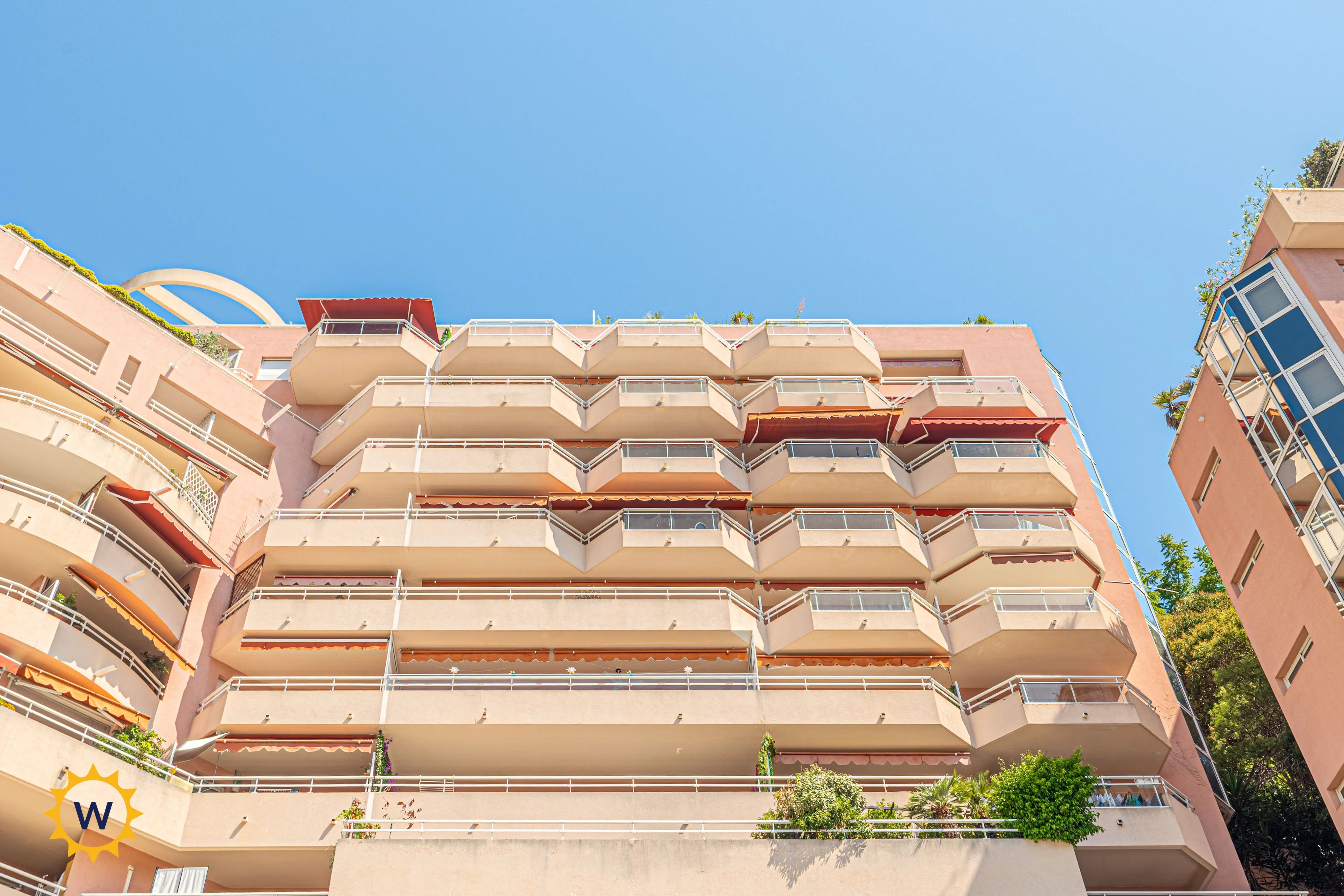 BEAUSOLEIL – VILLA PARADISO – 2 PIÈCES AVEC TERRASSE, VUE MER ET MONACO — photo 13