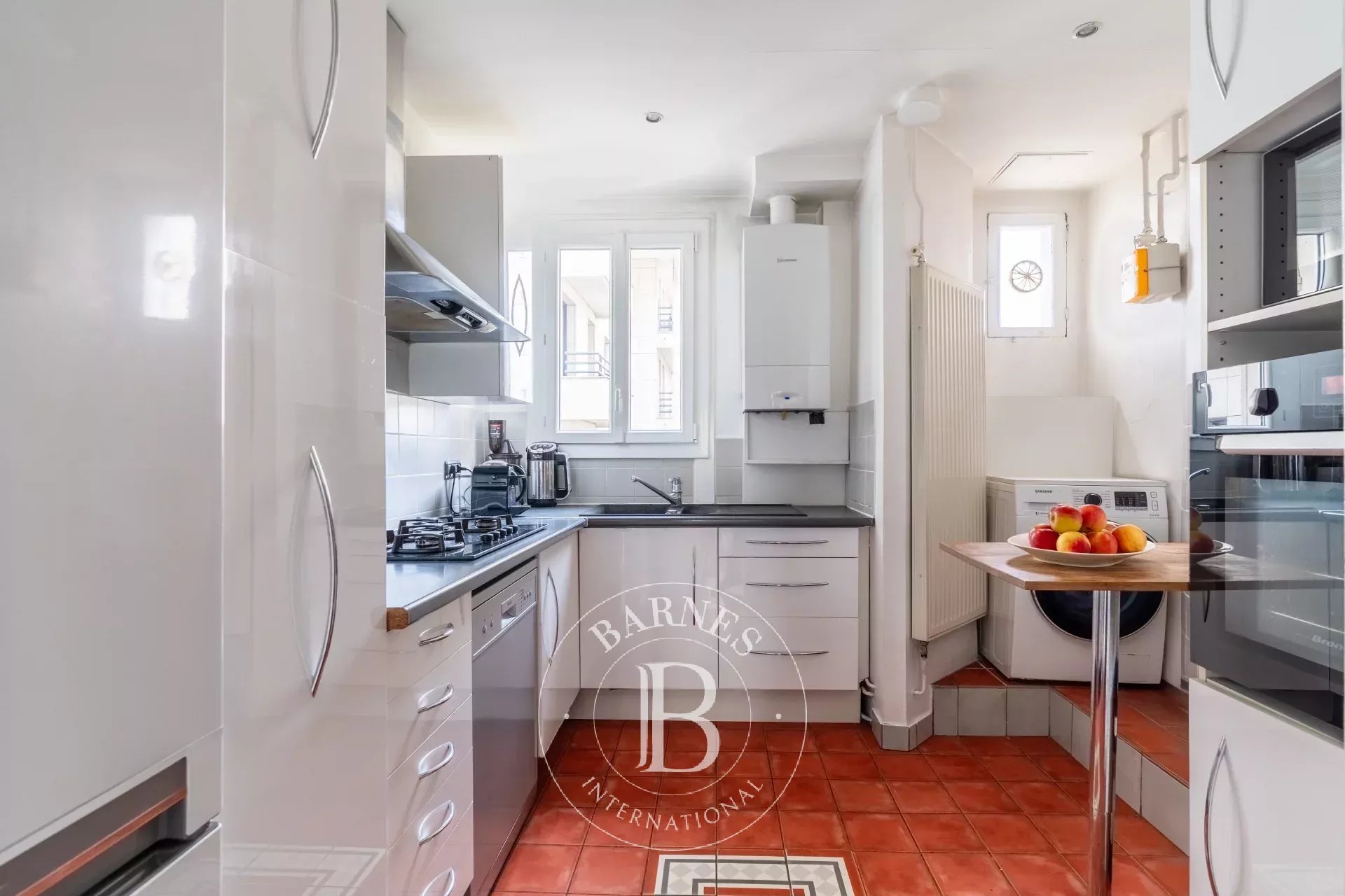 Daire Levallois-Perret - picture 9