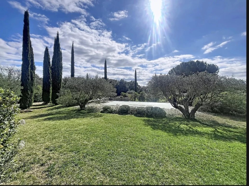 COTIGNAC CHARMING TRADITIONAL VILLA ON ONE STOREY