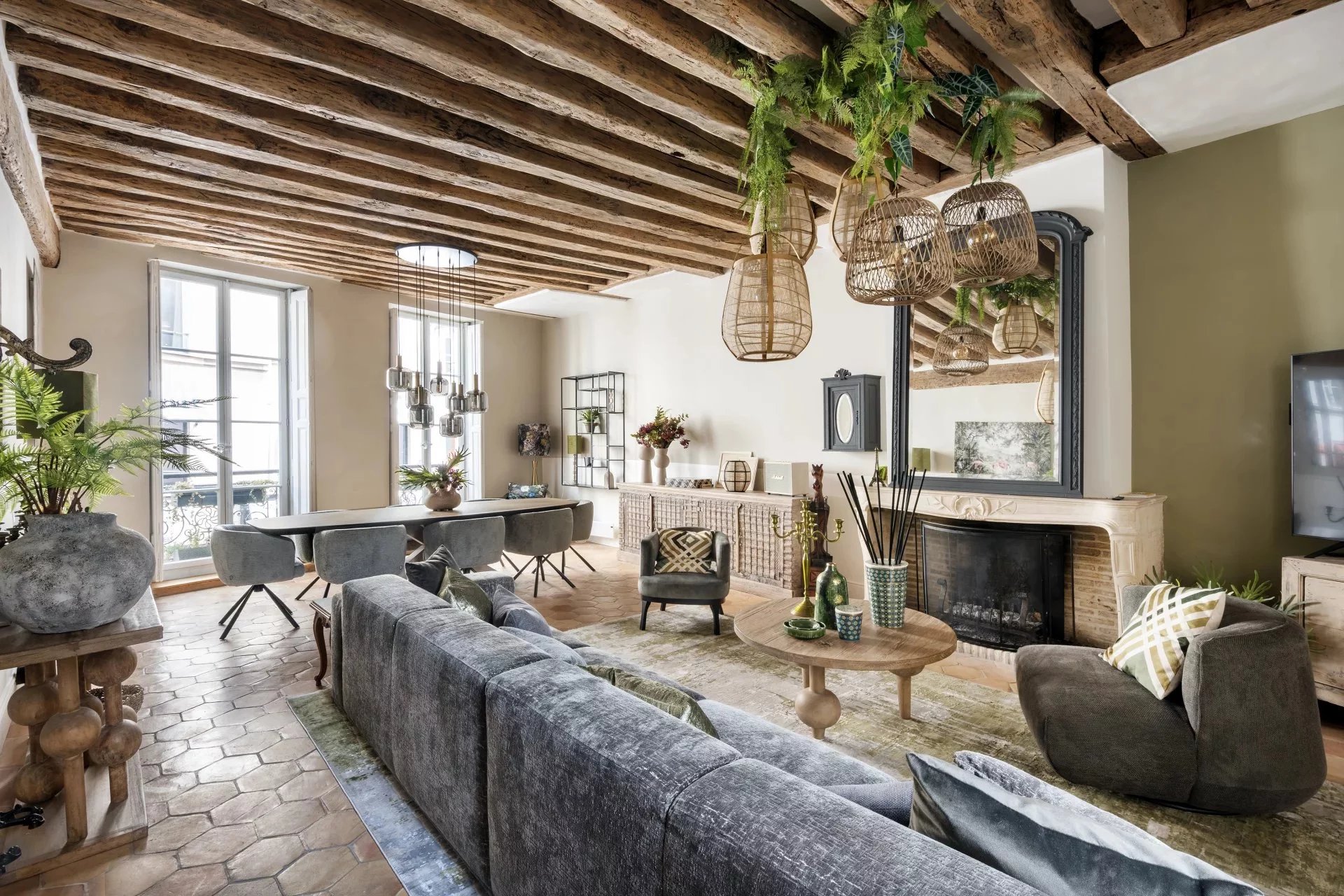 Rental Apartment Paris 6th Monnaie