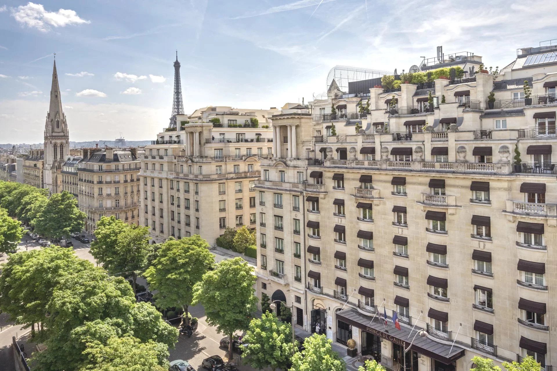 Sale Apartment Paris 8th