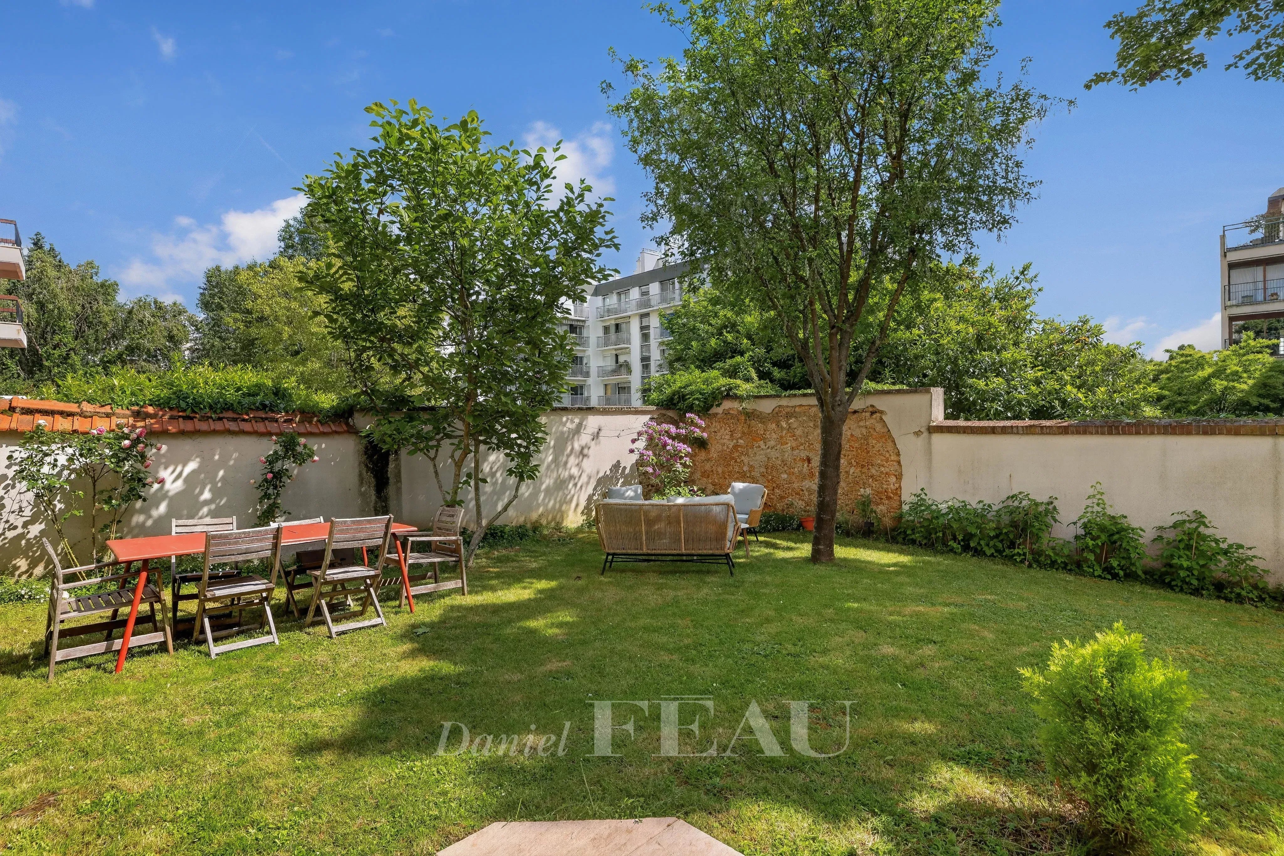Sale Apartment Saint-Cloud