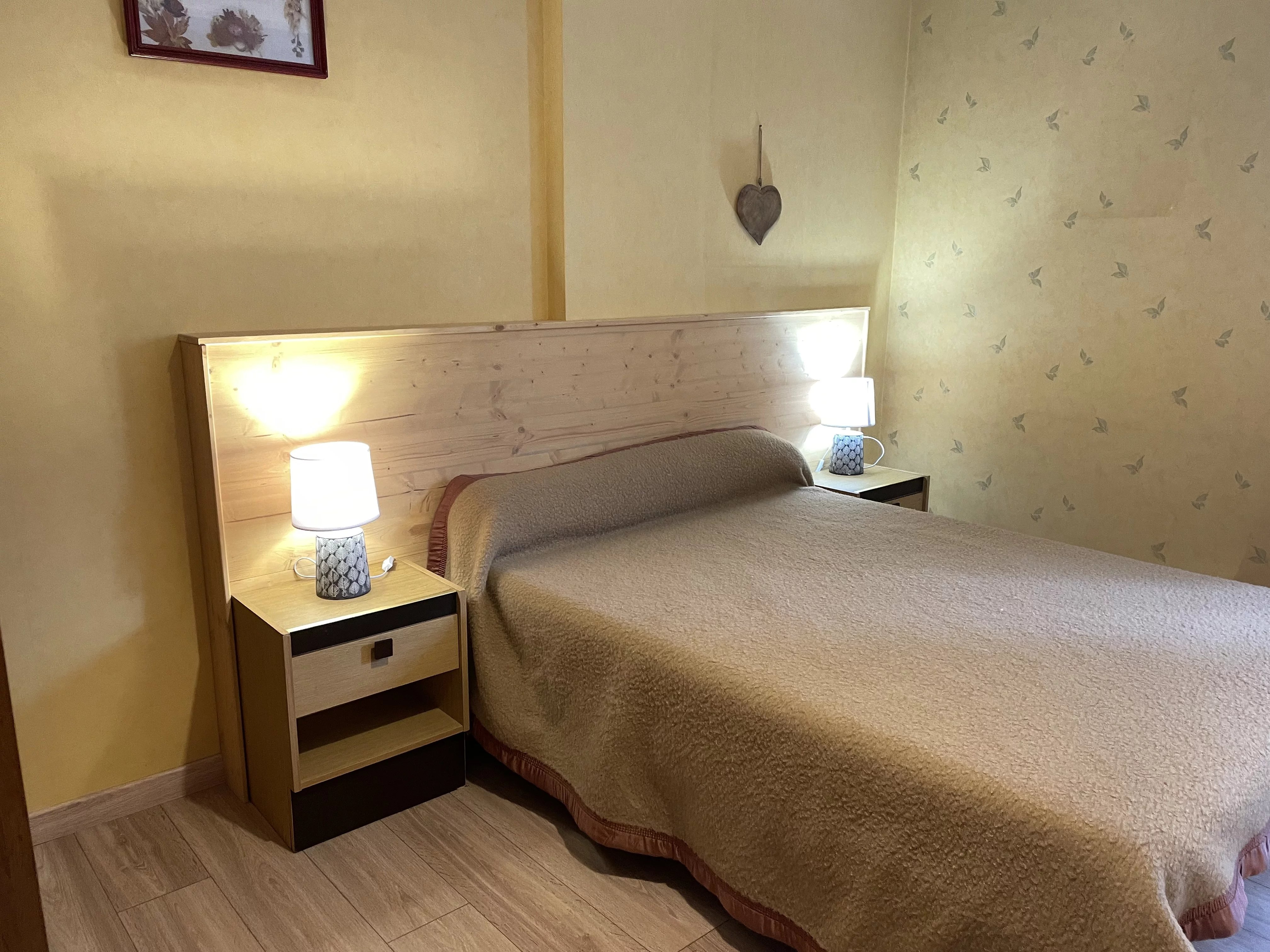 Agence immobilière de AGENCE LES CHENETS IMMOBILIER