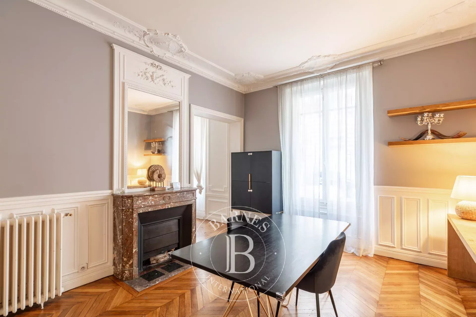 Exclusive - Neuilly - Argenson - Period high-end apartment - 3 bedrooms - picture 4