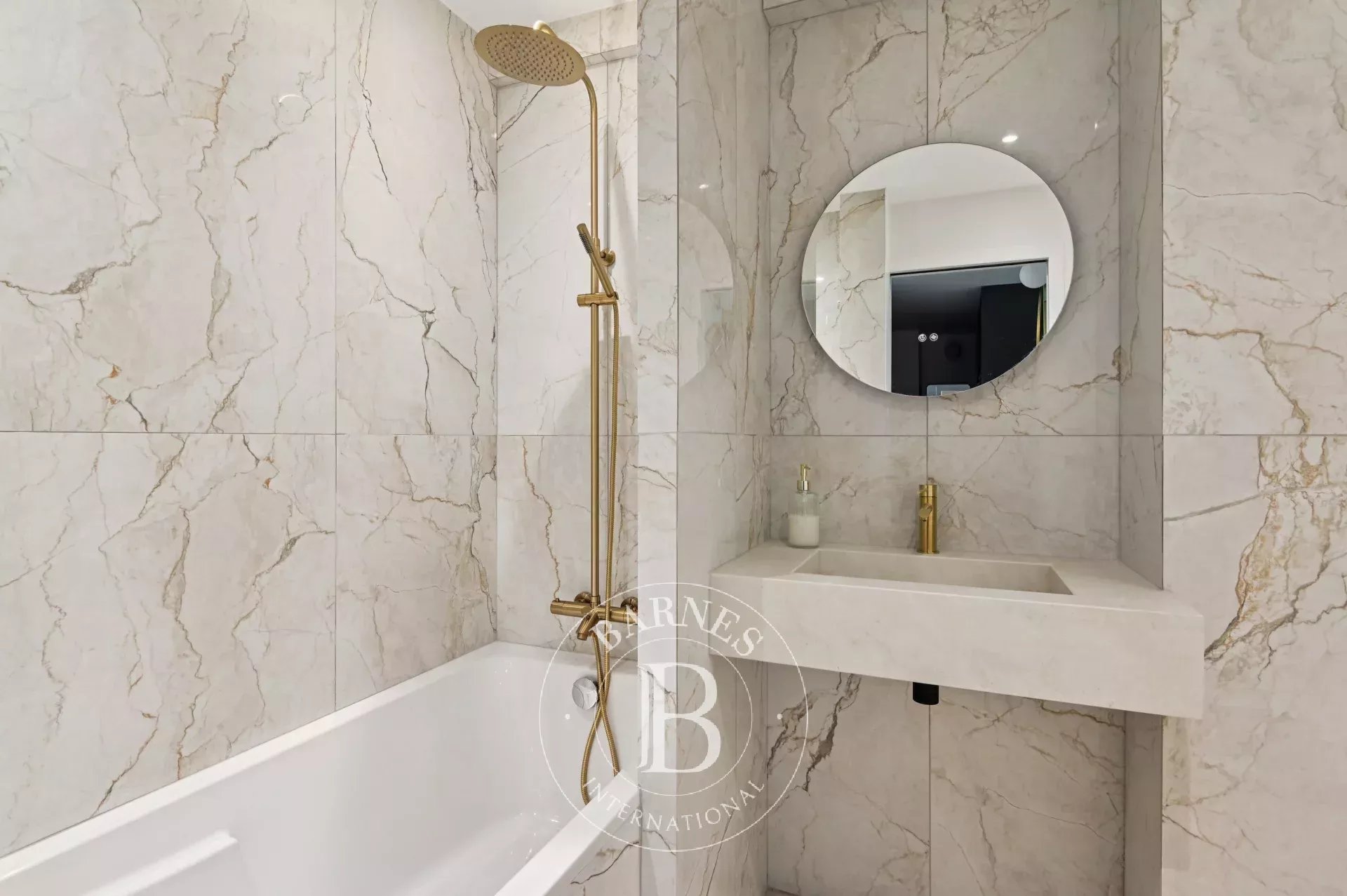 Daire Paris 16ème - picture 8