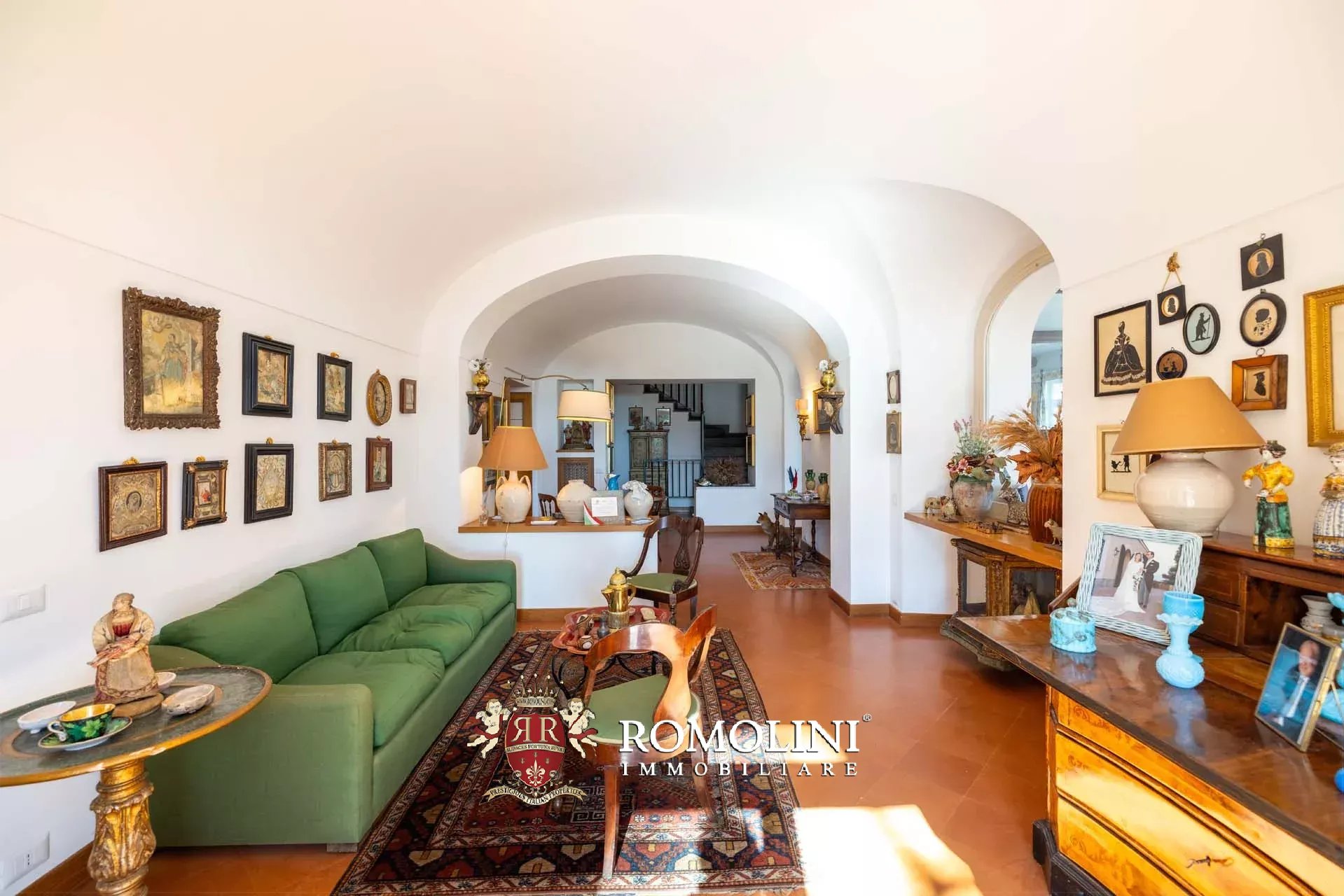 30 Bedroom Villa/Townhouse's Image 32