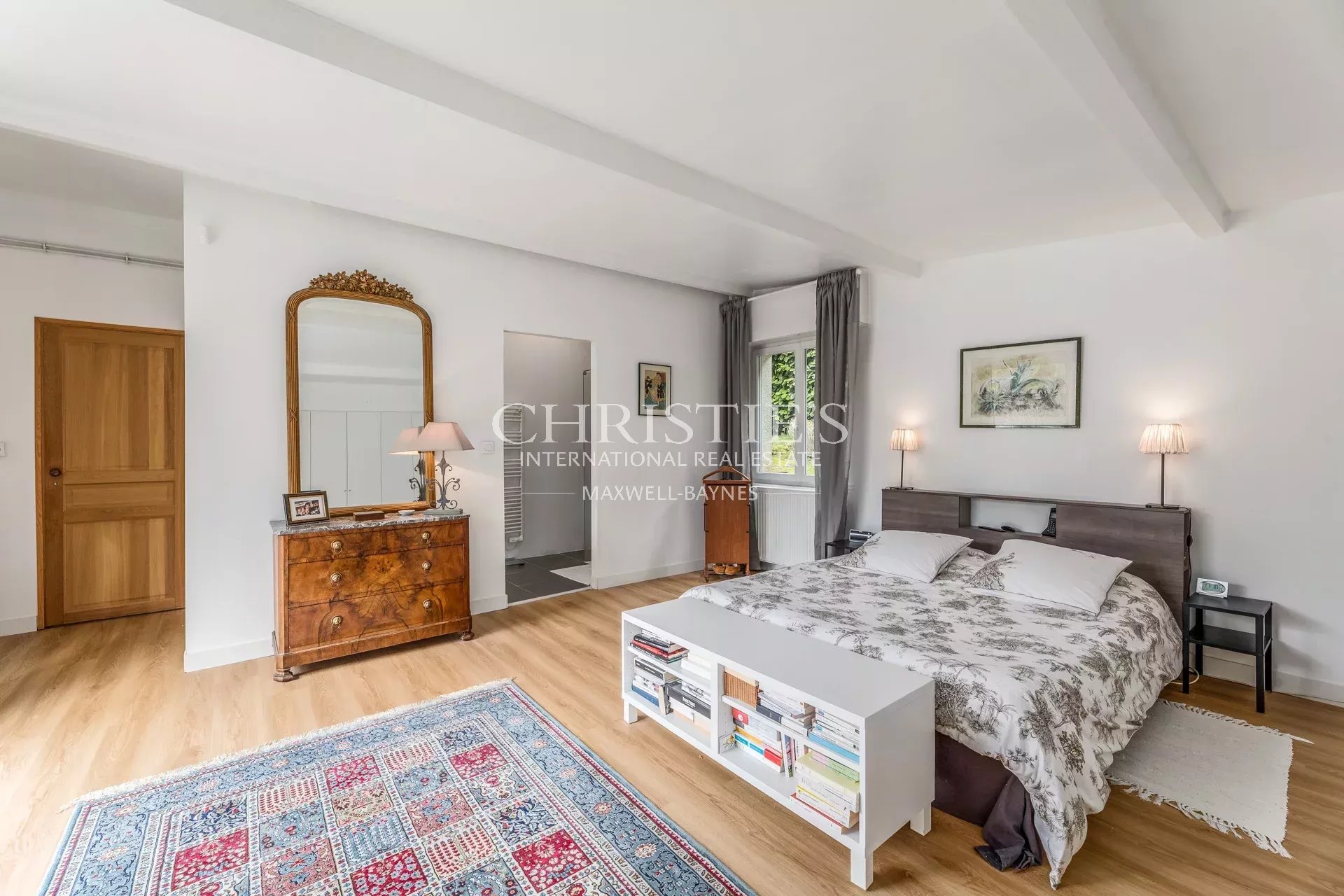 5 Bedroom Villa/Townhouse's Image 19