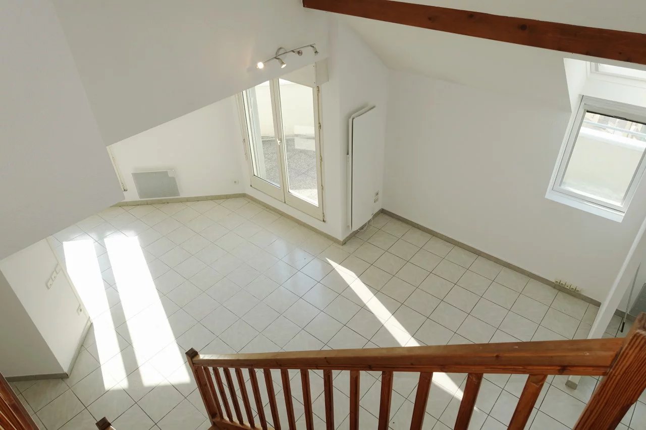 T4 DUPLEX DE 77 m² avec Terrasse de 20 m² — photo 5