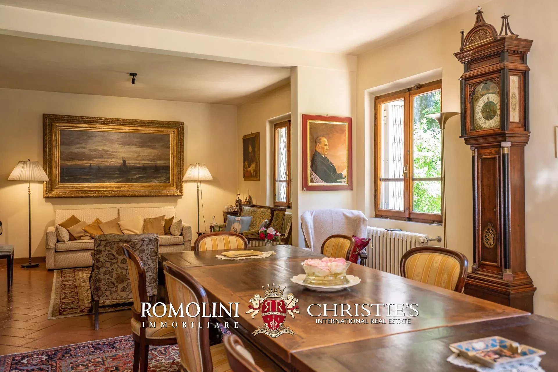 8 Bedroom Villa/Townhouse's Image 75