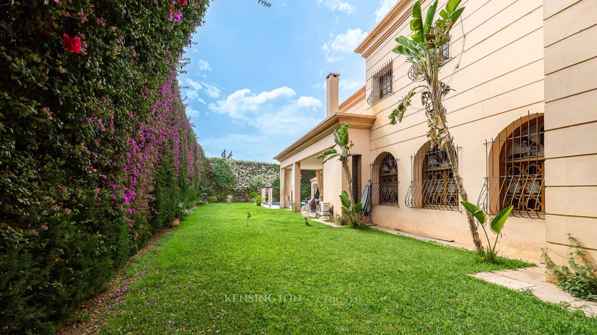 9 Bedroom Villa/Townhouse's Image 26