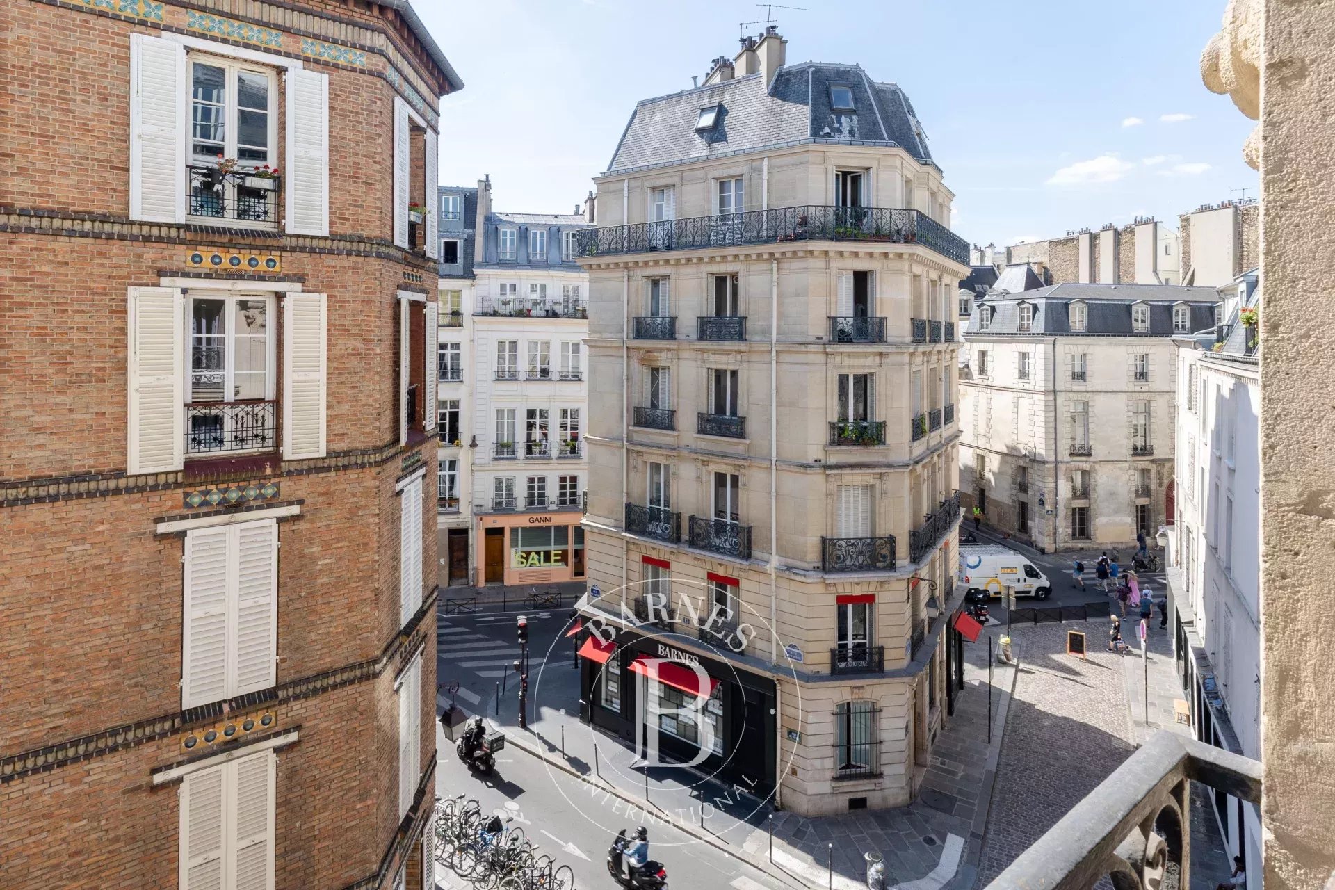 Daire Paris 3ème - picture 20