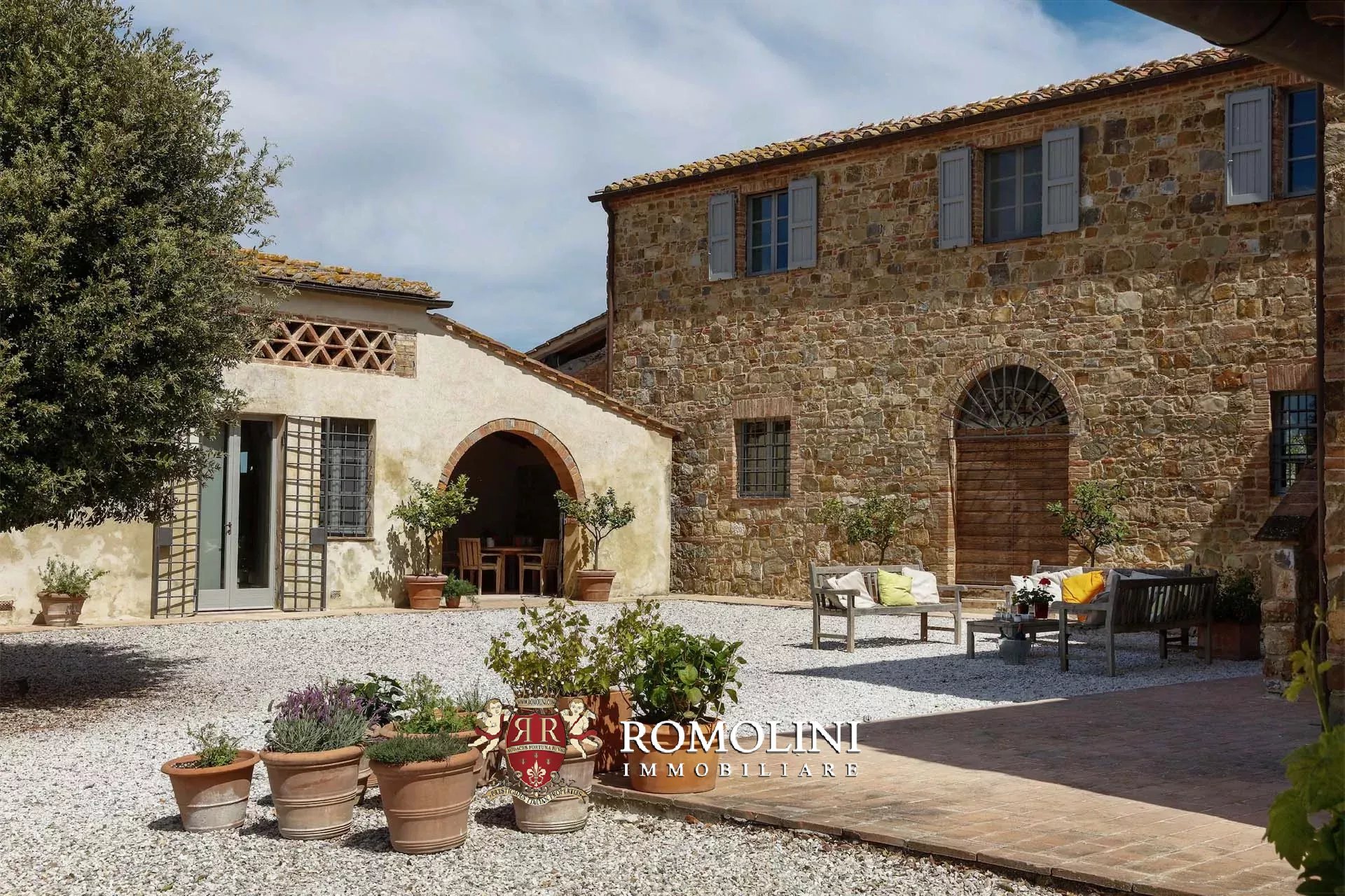 12 Bedroom Villa/Townhouse's Image 56