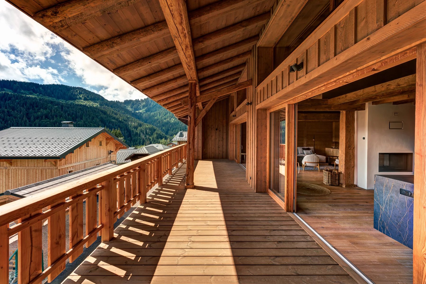 Photo of LA COTE D'ARBROZ - 6 bedroom chalet