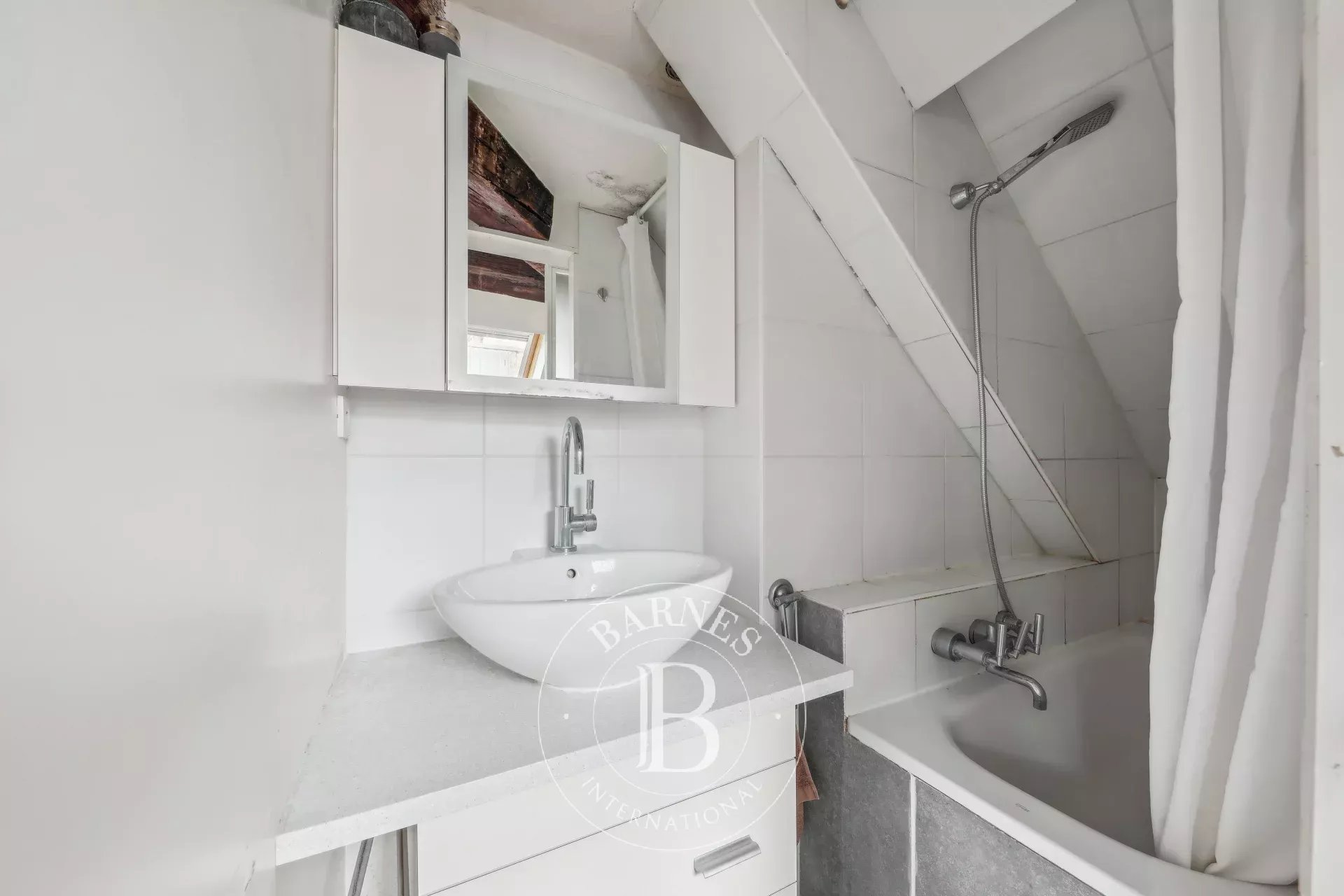 Daire Paris 6ème - picture 14