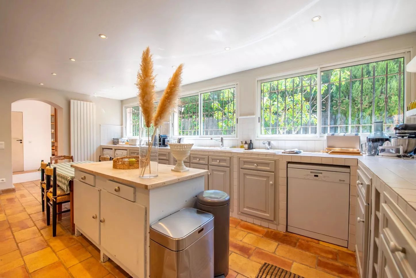 Agence immobilière de Ellington International