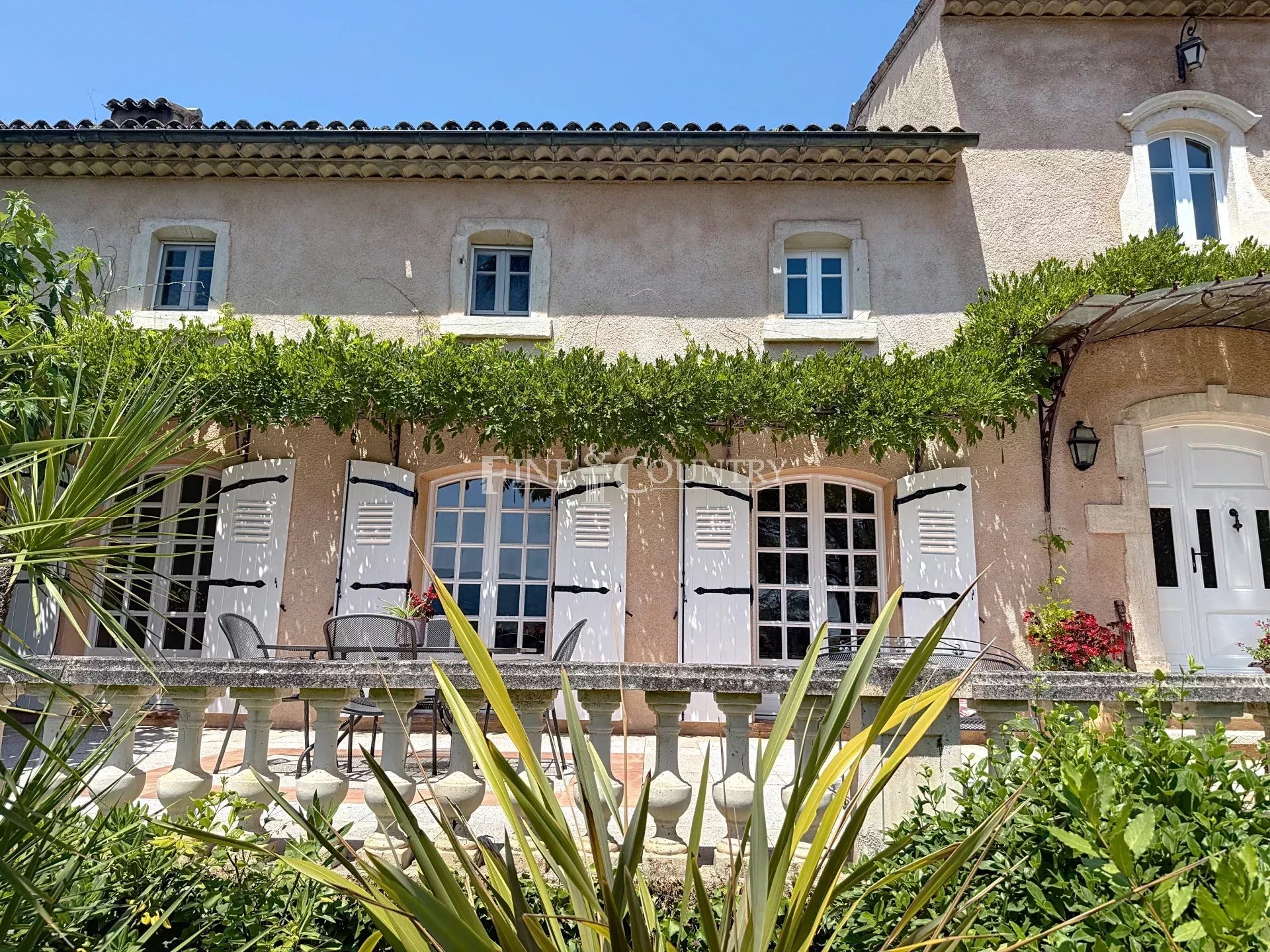 Photo of Provençal villa for sale in Auribeau-sur-Siagne