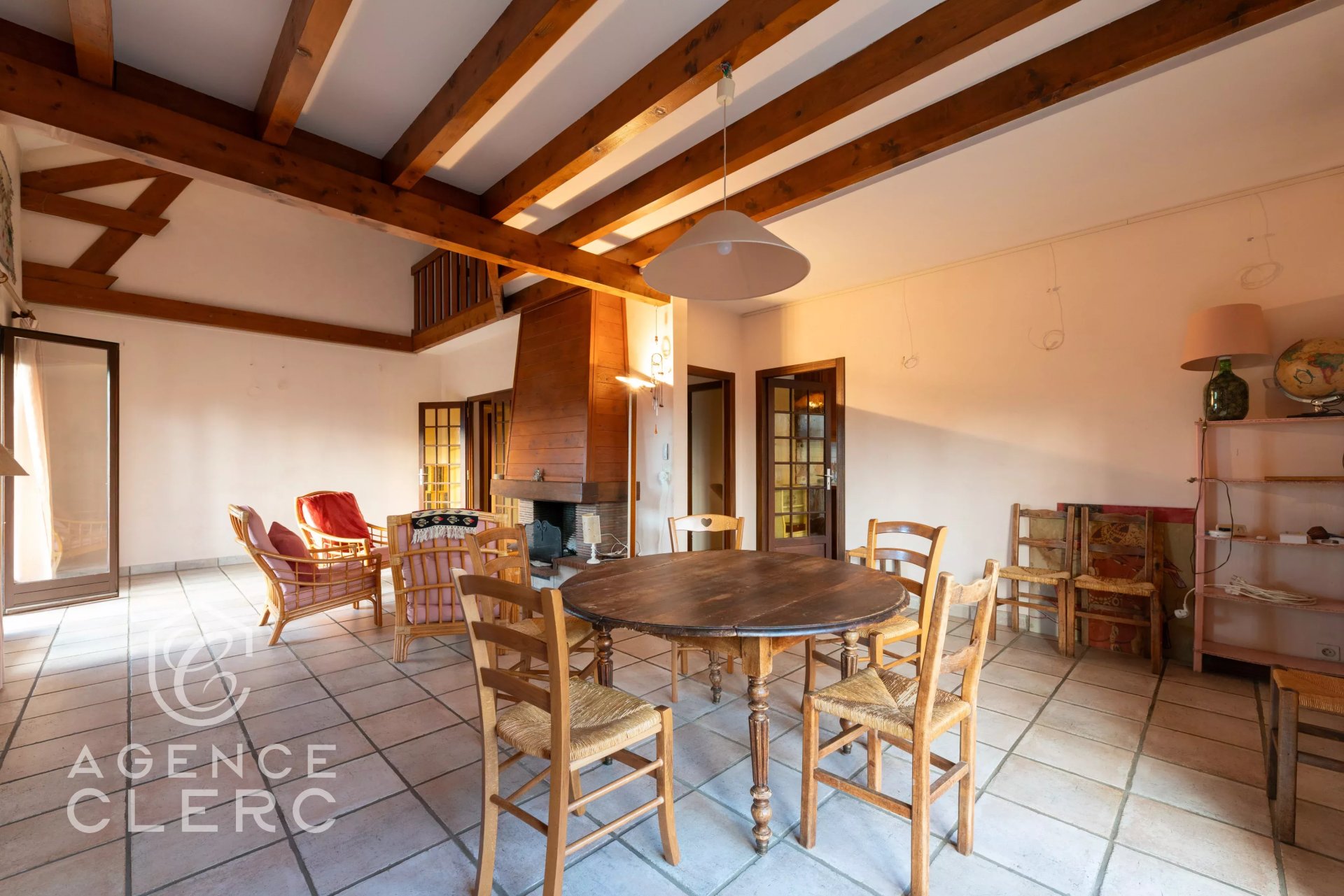 4 Bedroom Villa/Townhouse's Image 8