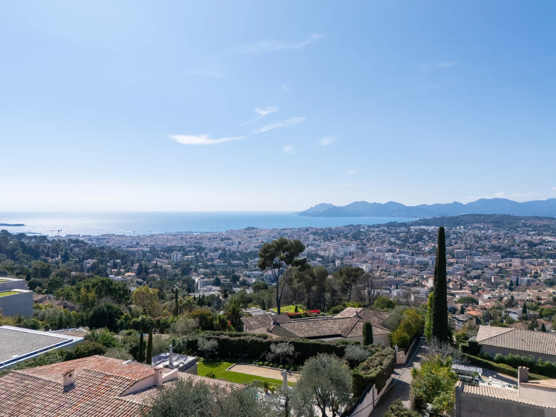 A vendre - Terrain avec vue mer panoramique - Le Cannet Colline