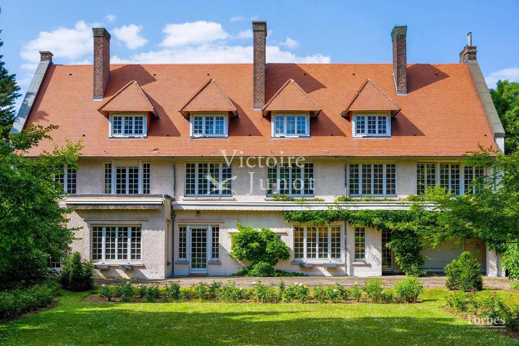 86702609