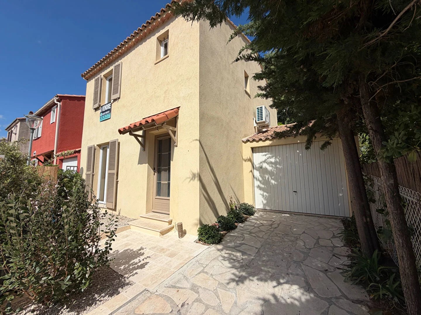 CARROS : Maison 4 pièces avec Garage
