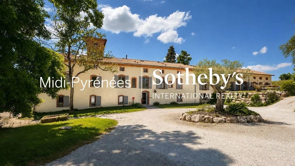 Appartement dans un joli chateau