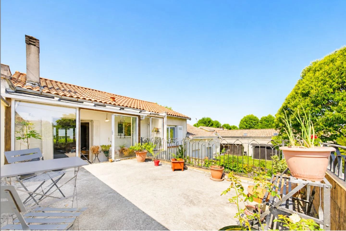 Caudéran Maison de ville avec jardin et grand garage
