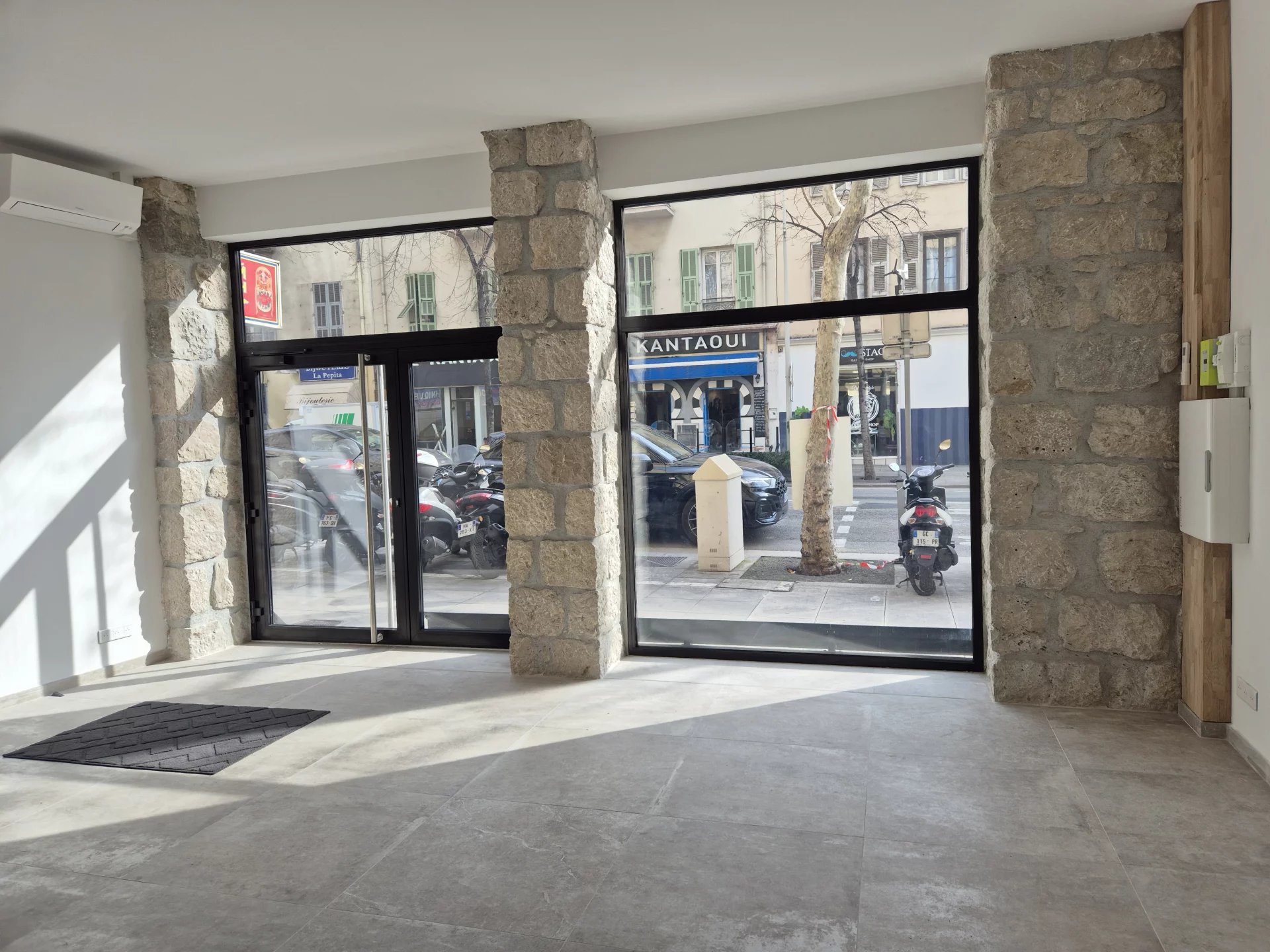 МИЛАЯ - ГАМБЕТТА - ОФИСЫ