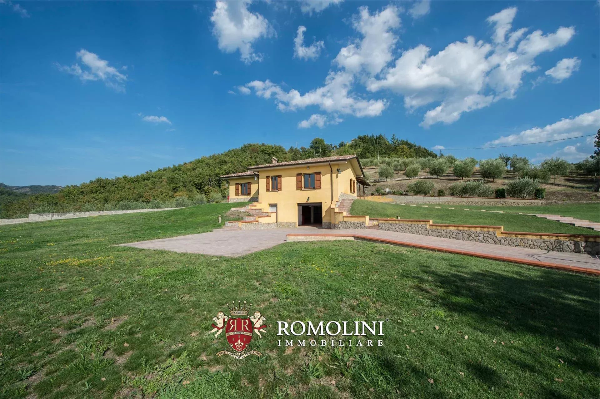 3 Bedroom Villa/Townhouse's Image 8
