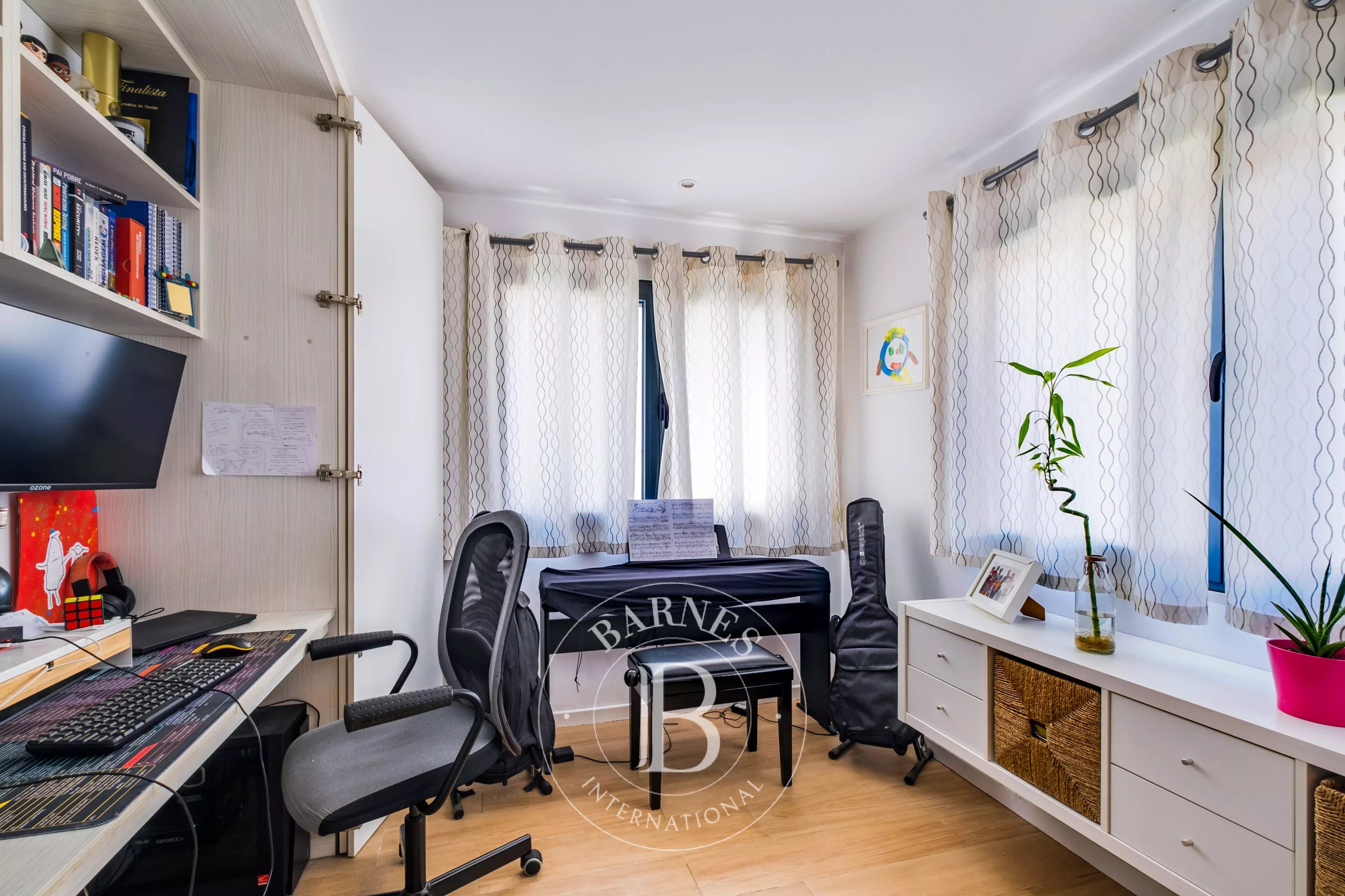 Moradia familiar Moradia familiar