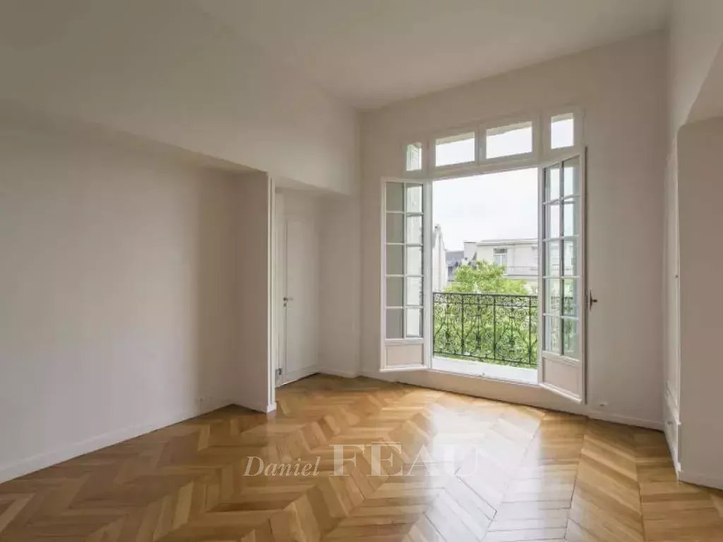 Rental Apartment Paris 16th