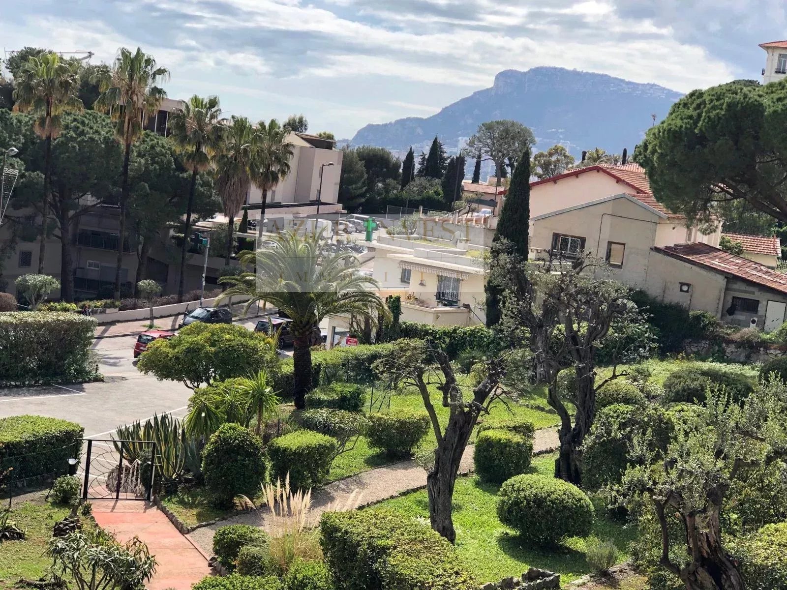 Agence immobilière de AZUR INVEST IMMOBILIER