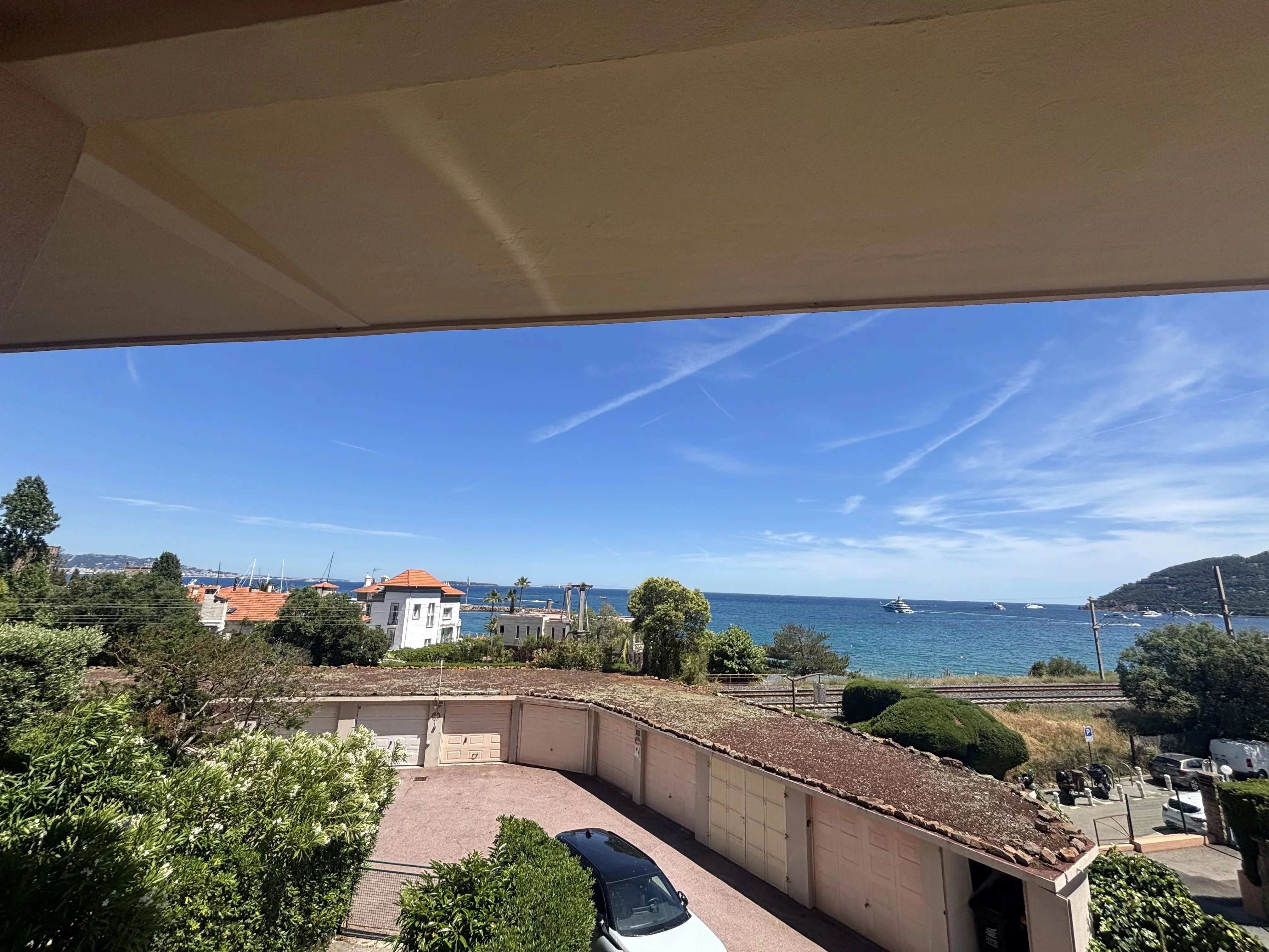 LA NAPOULE - DUPLEX DE 68 M², 2 CHAMBRES, VUE MER — photo 9
