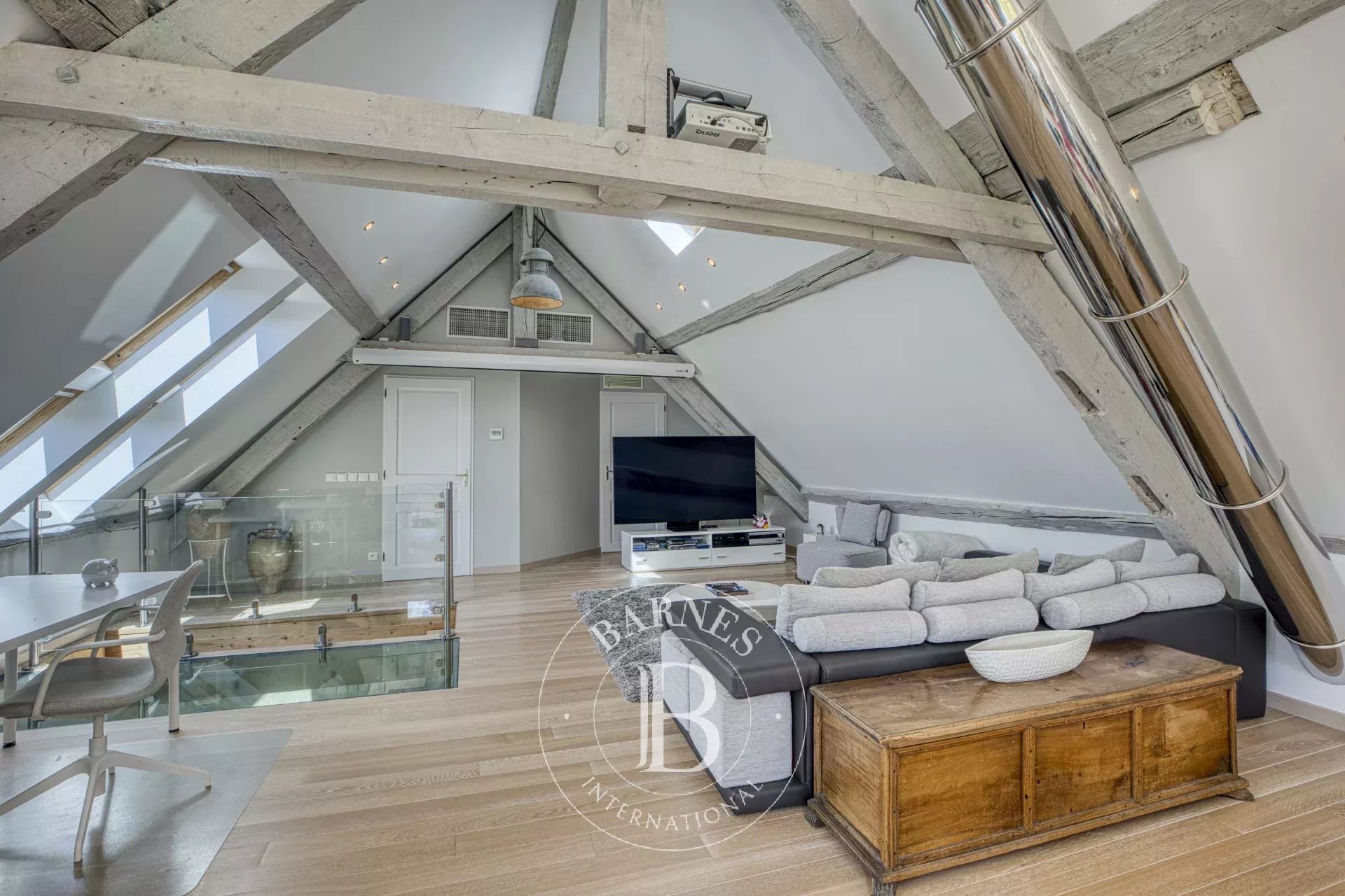 Ev Beaumont - picture 11