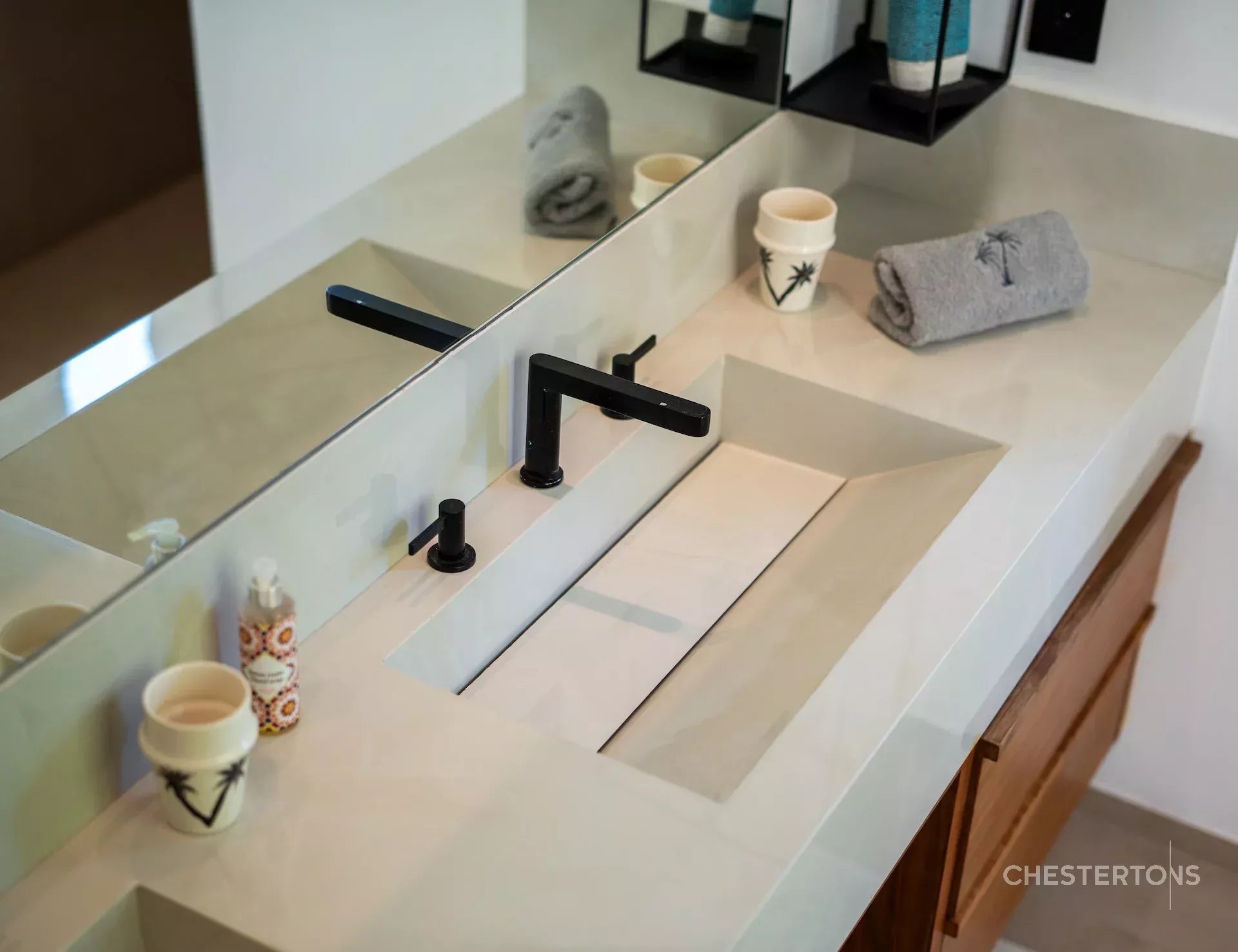 Image of Villa - 13 Bedrooms for Sale in Marrakech-Ménara-Marrakech-Morocco, Image 32