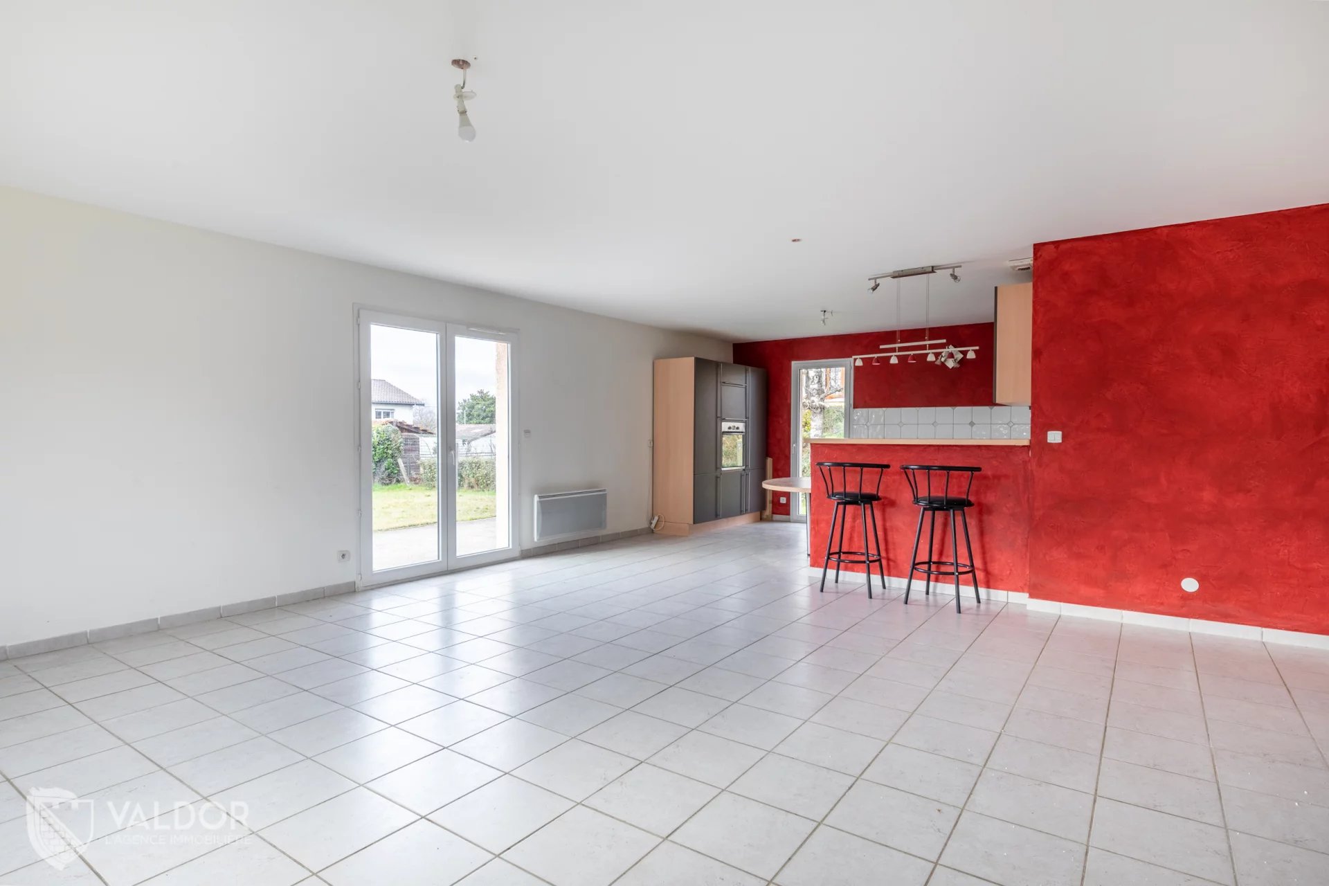 Maison de plain pied sur une parcelle de 800 m².