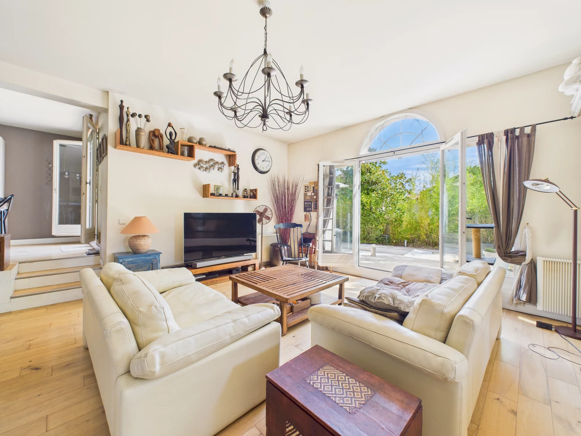 vente-maison-7-pieces-verrieres-le-buisson-86199758