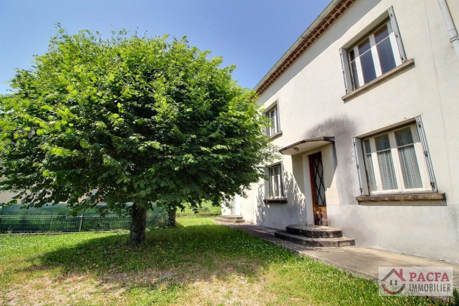 Agence immobilière de 