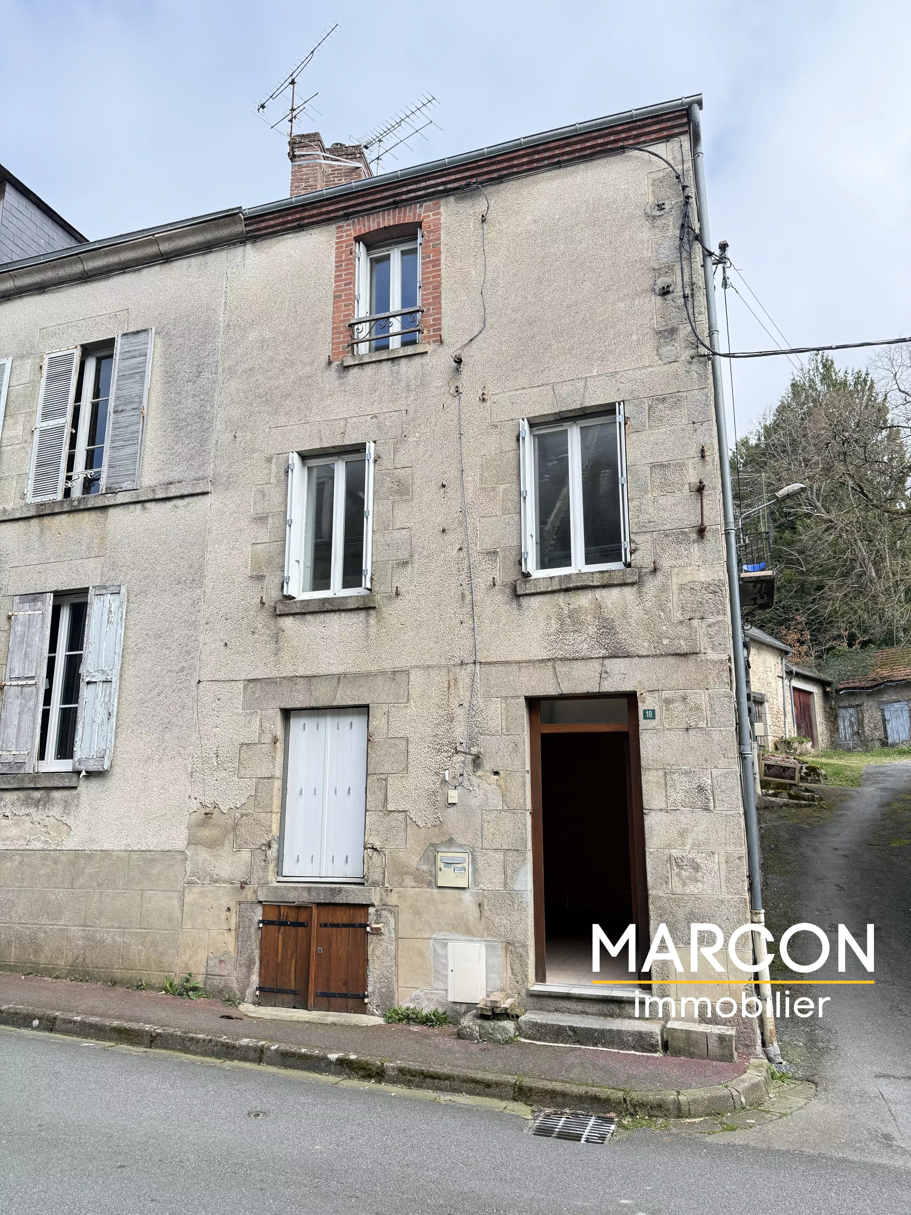 Agence immobilière de 