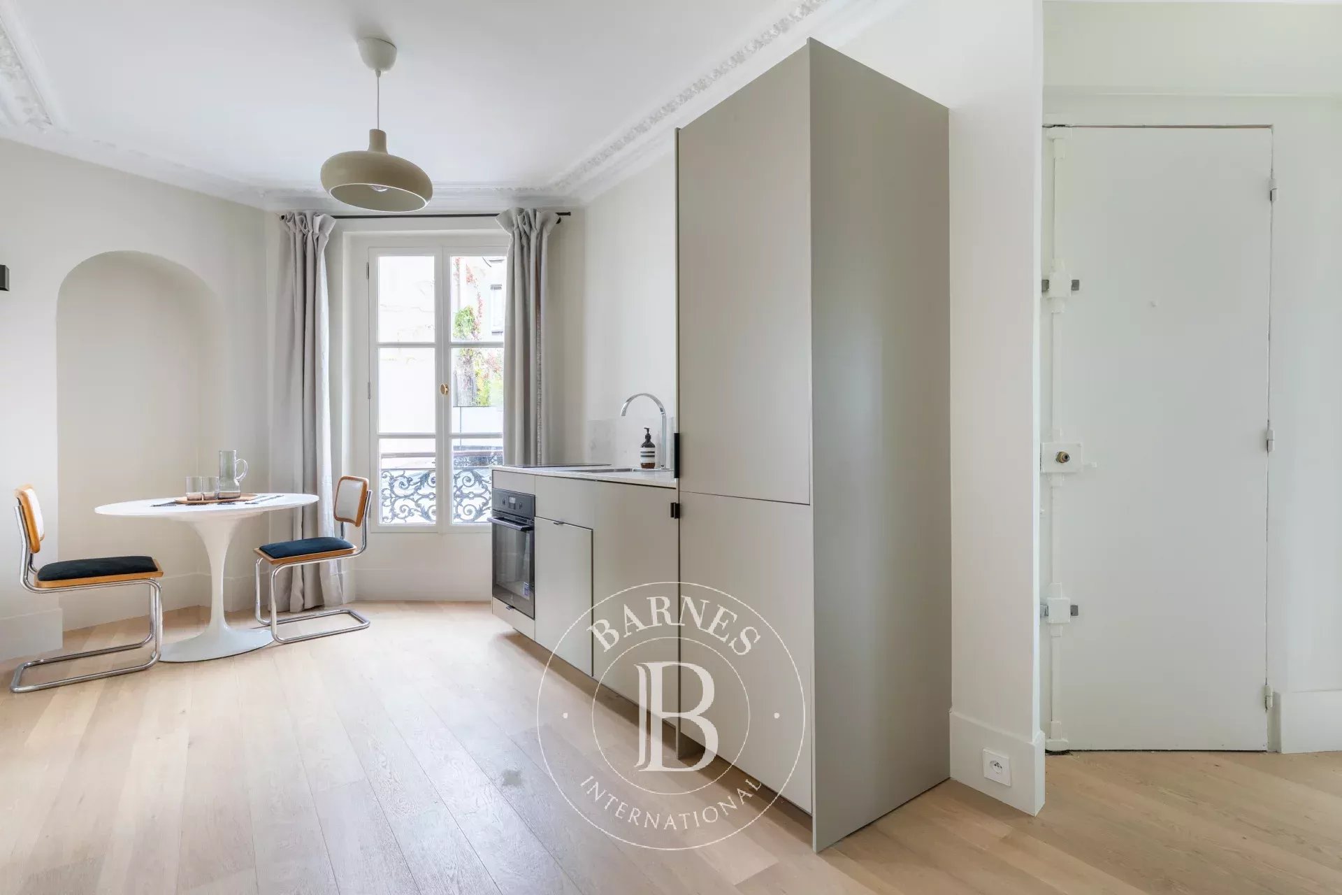 Daire Paris 3ème - picture 13