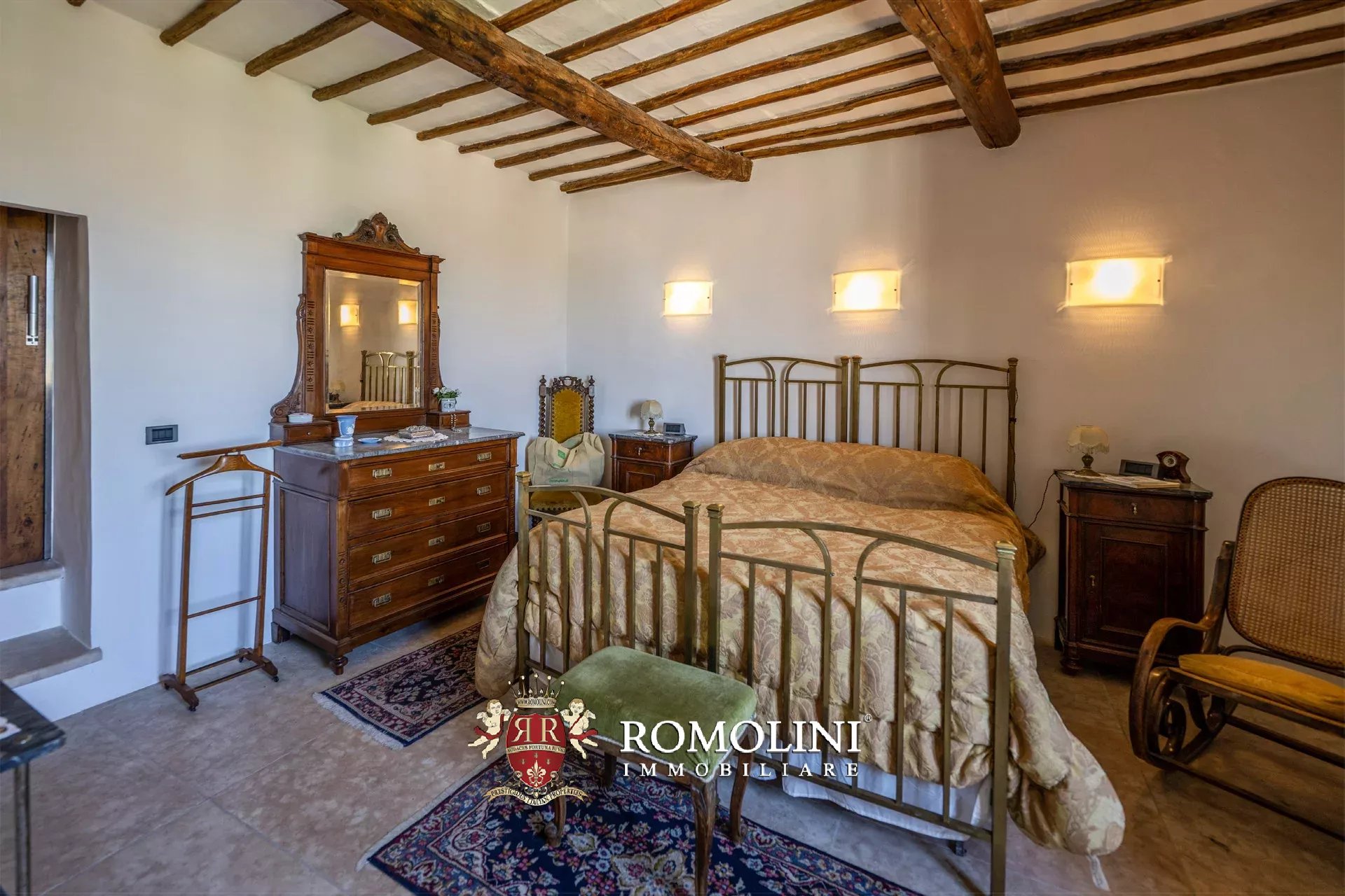 5 Bedroom Villa/Townhouse's Image 30