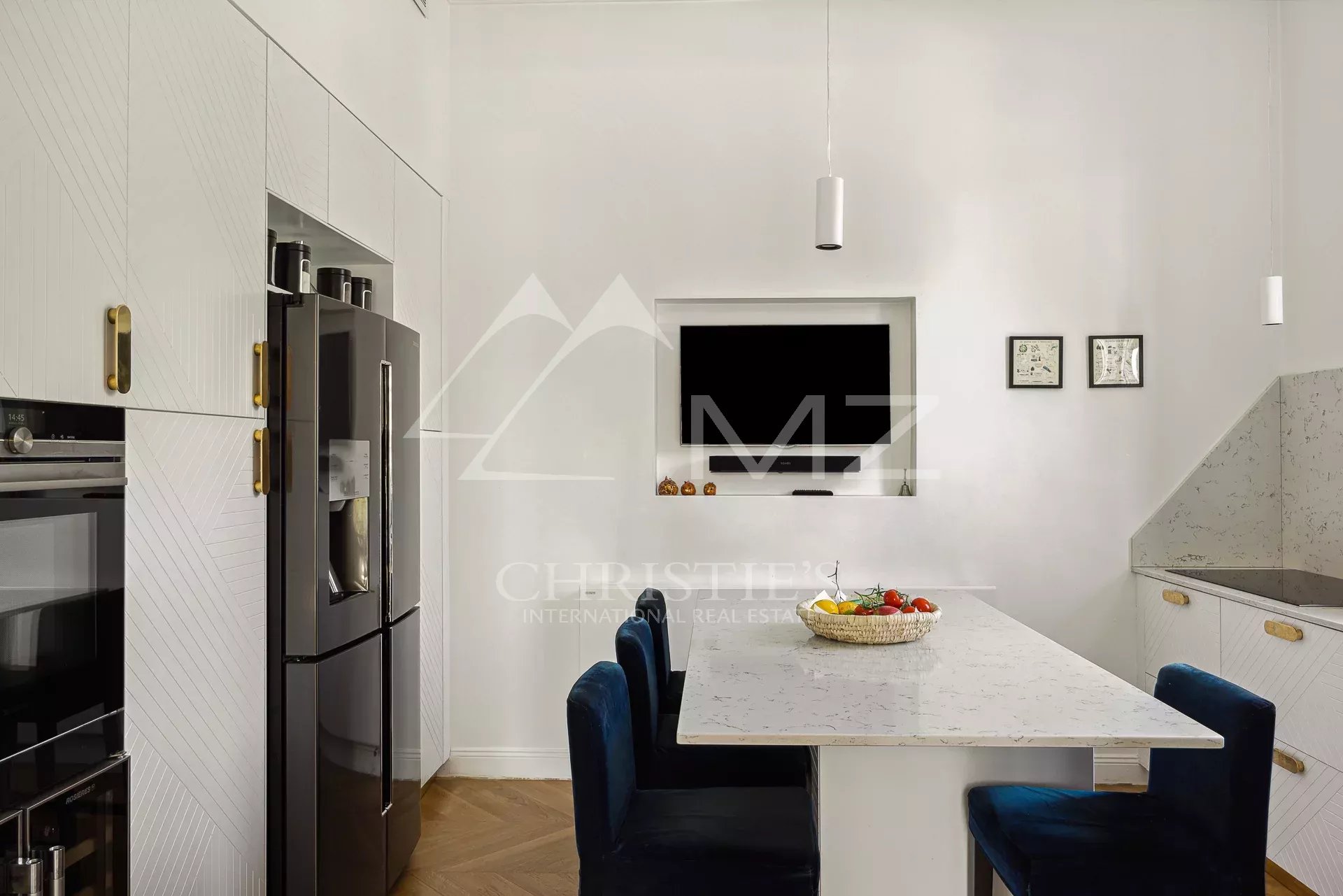 5 Bedroom Villa/Townhouse's Image 4