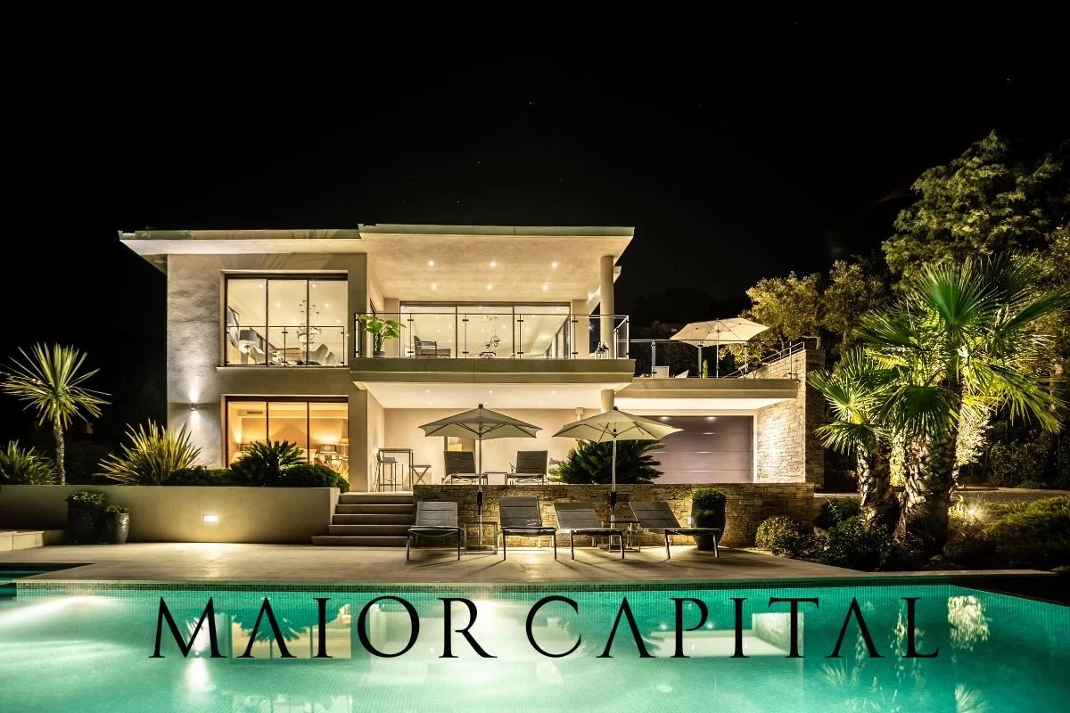 Villa in Saint-Tropez - Image 2