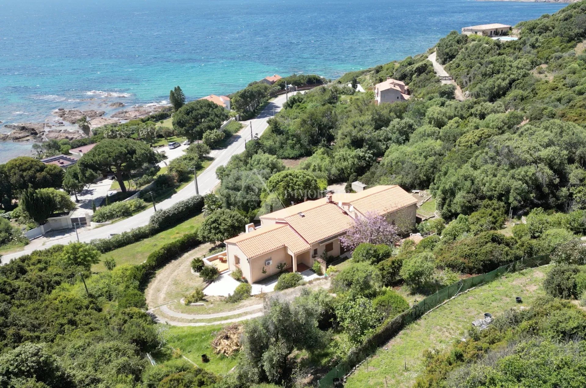 Agence immobilière de 