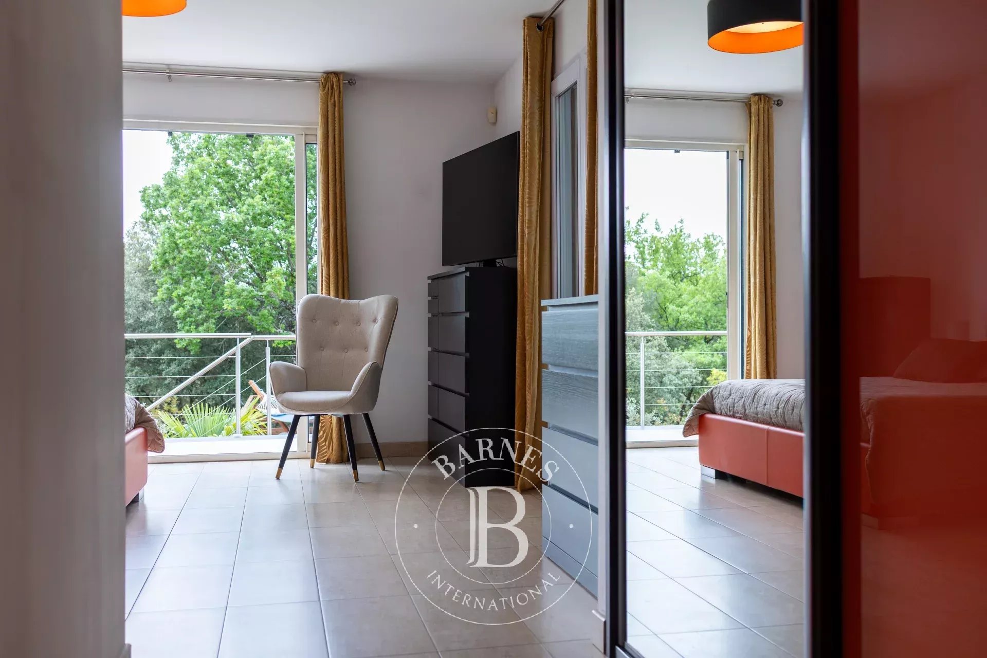 Saint-Maximin-la-Sainte-Baume  - Villa 7 Pi&egrave;ces 4 Chambres - picture 16